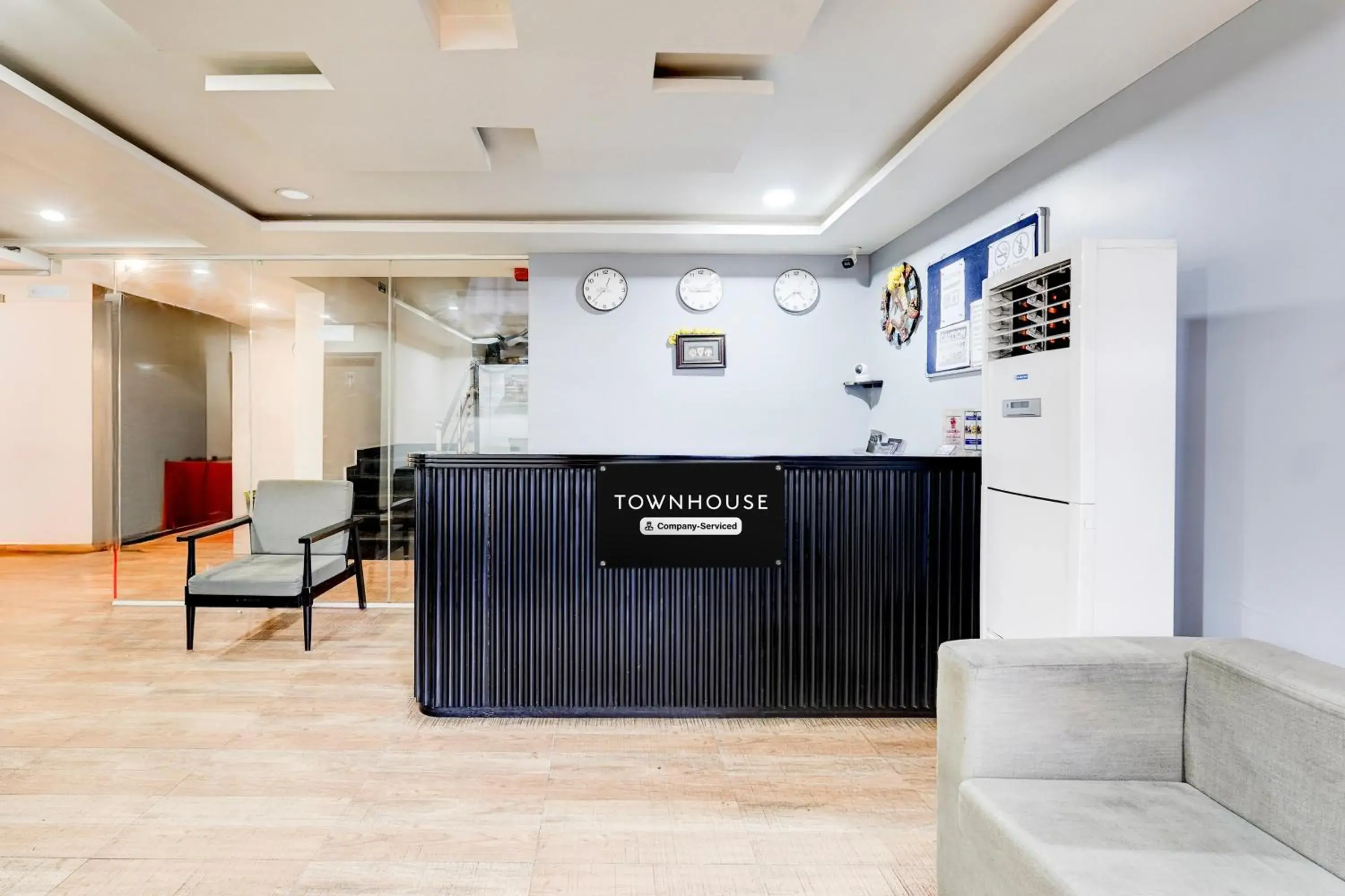Lobby or reception in Super Townhouse Tirupati Lobby or reception in Super Townhouse Tirupati
