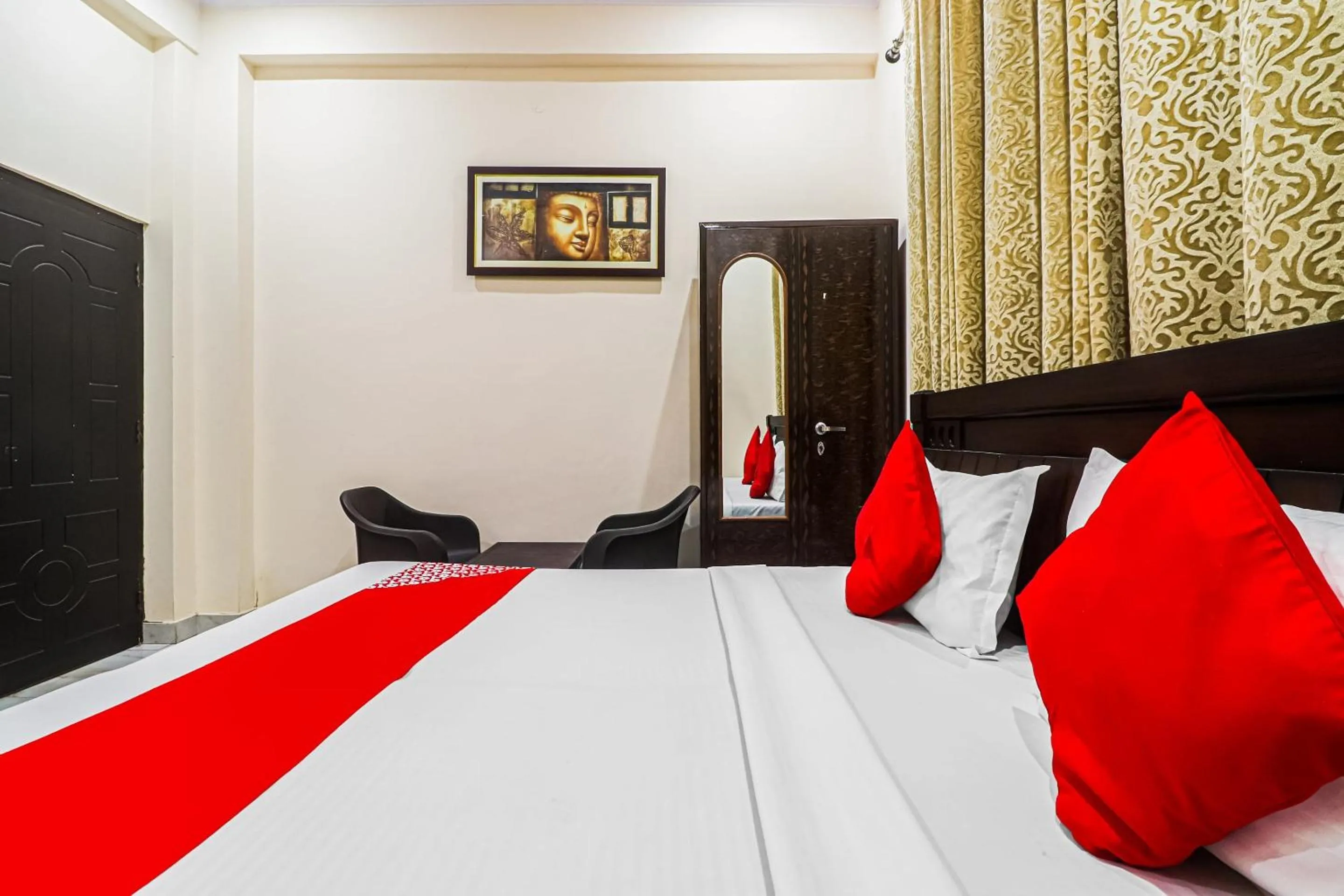 Bedroom in Hotel O Townhouse