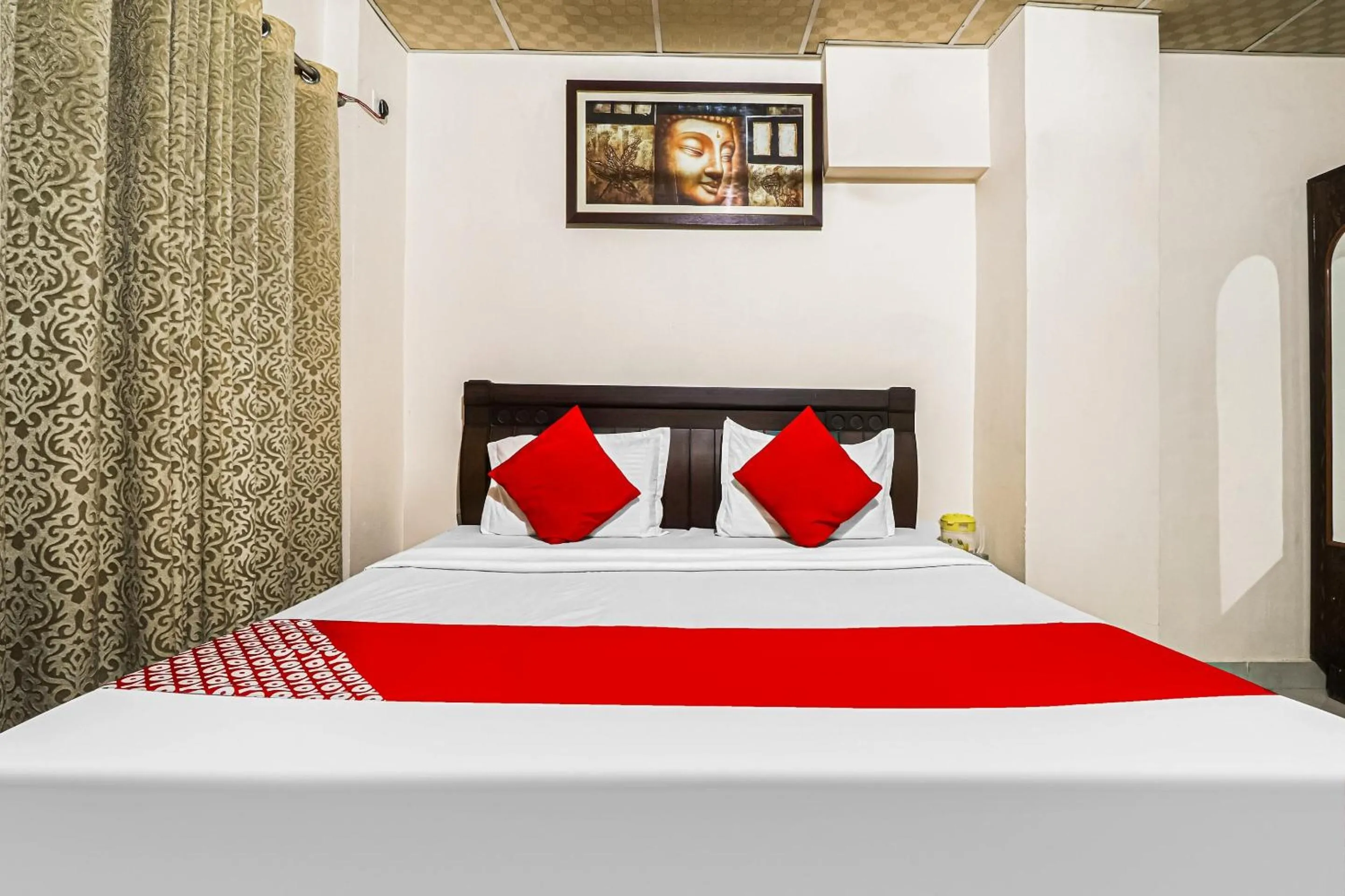Bedroom in Hotel O Townhouse