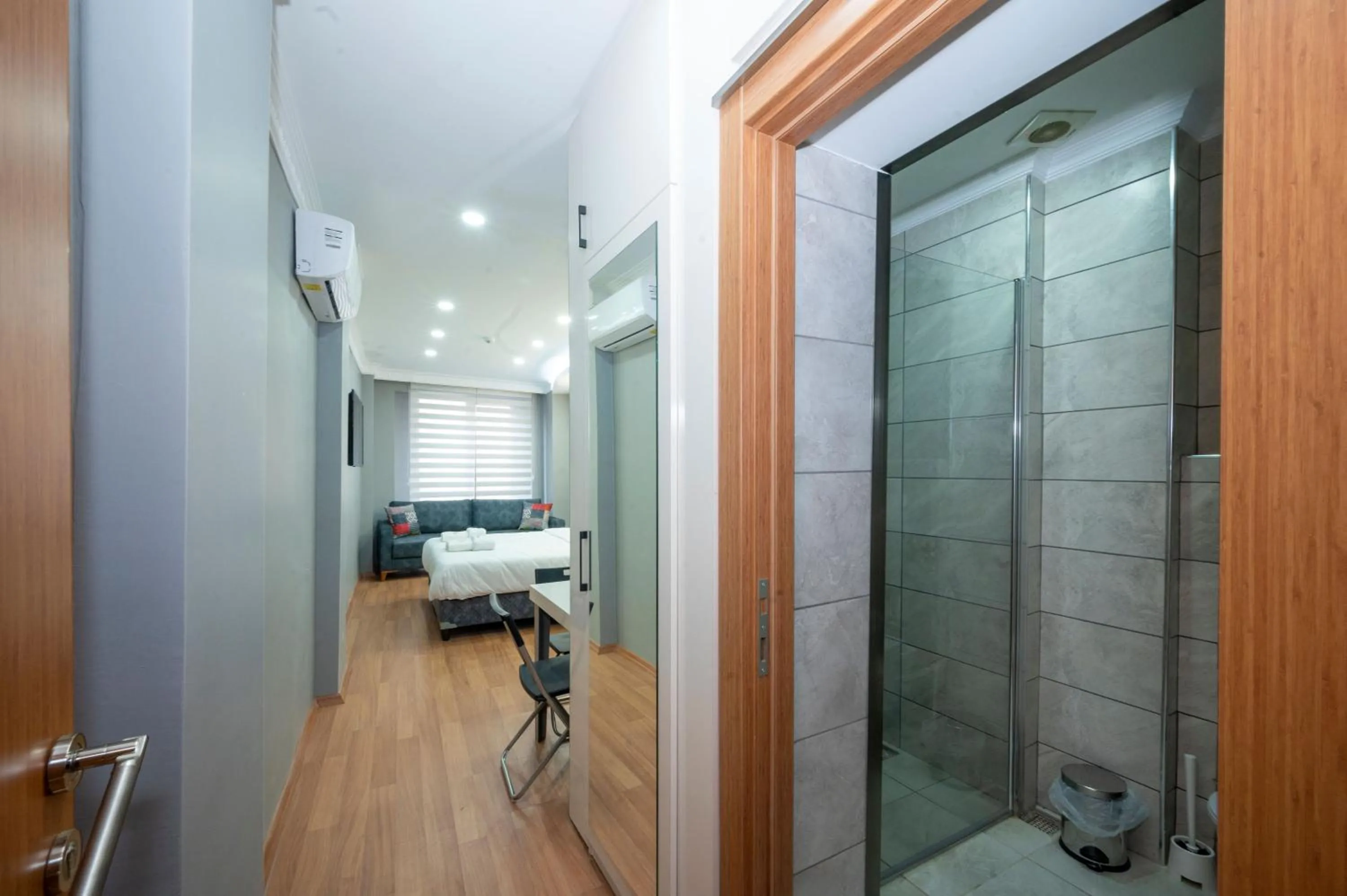 Photo of the whole room in Taxim Sunpera Suites