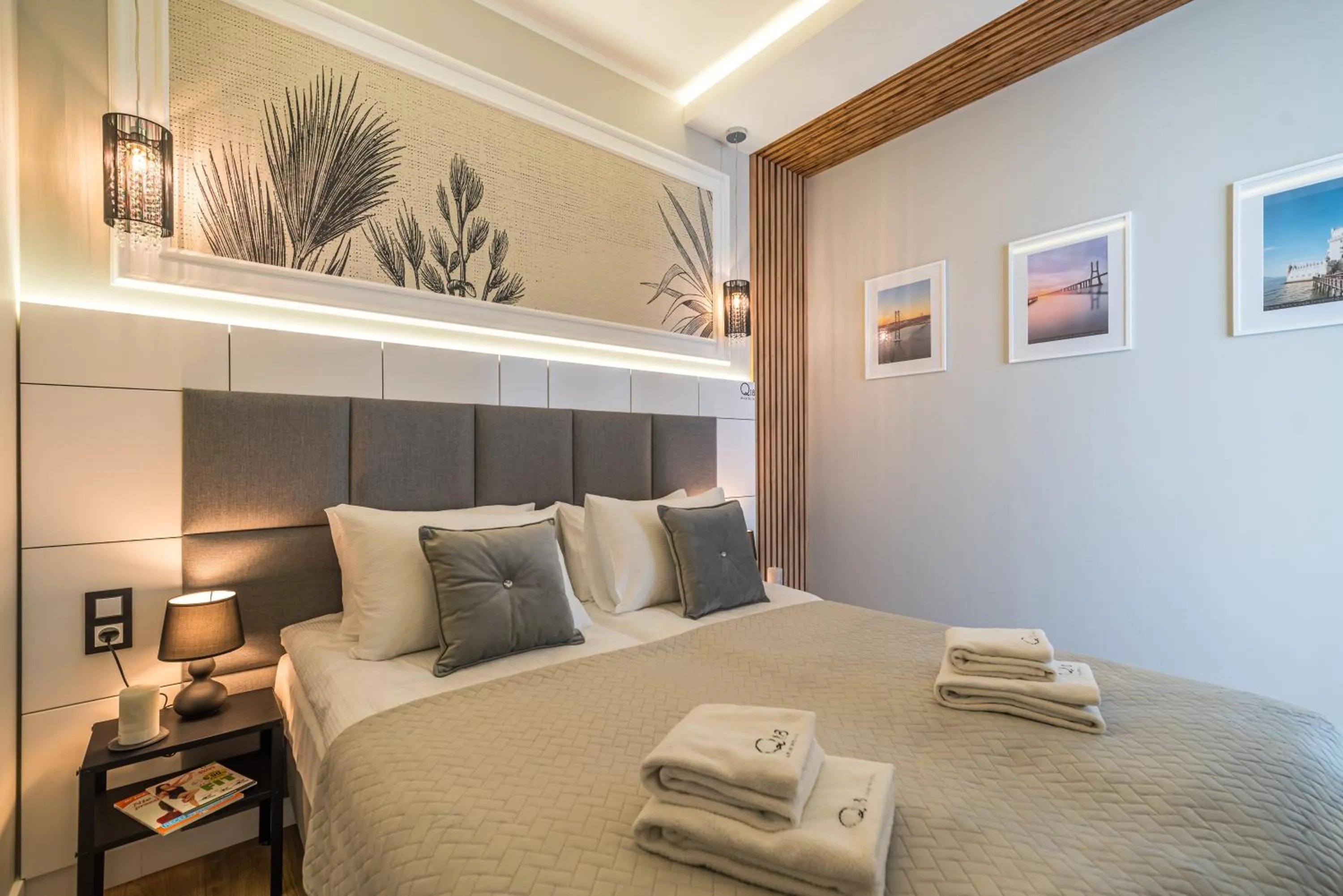 Bed in Q18 ApartHotel