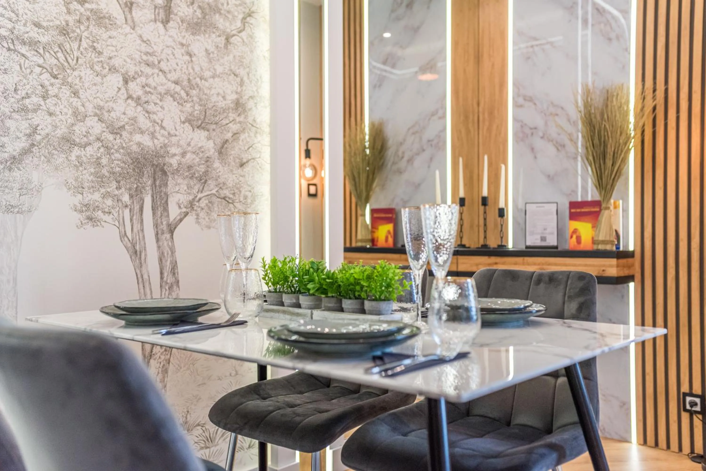 Kitchen or kitchenette in Q18 ApartHotel