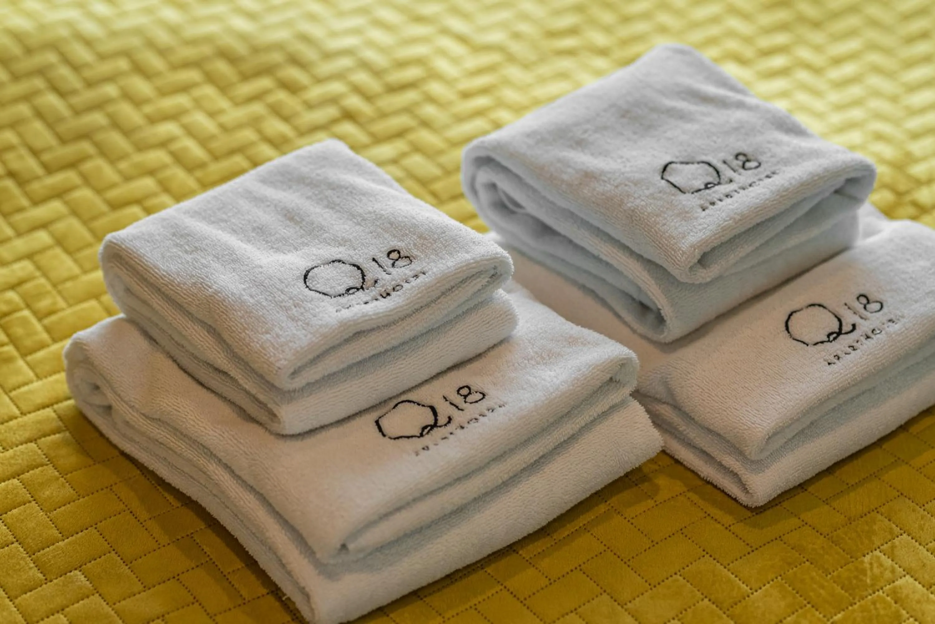 towels in Q18 ApartHotel