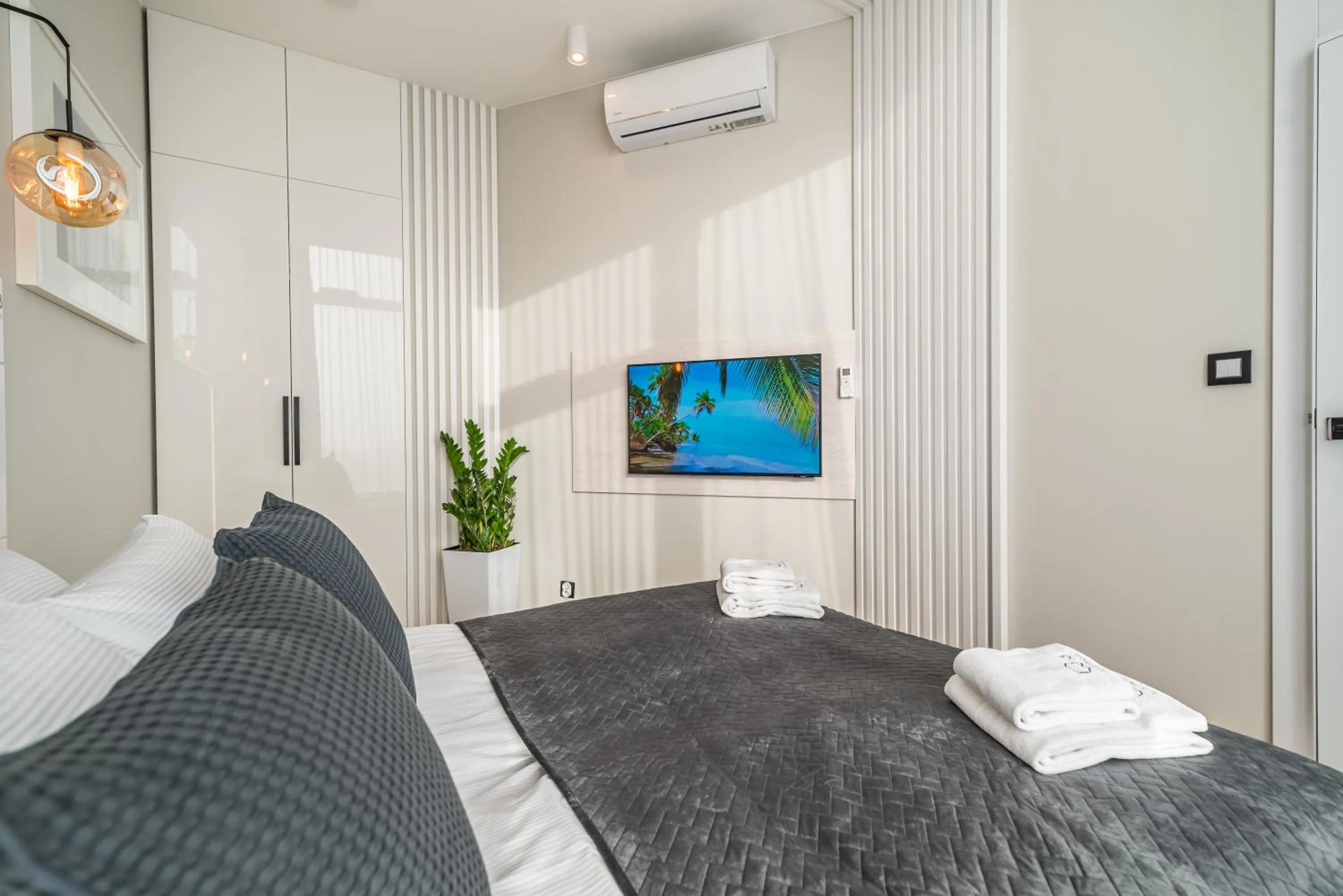 Bed in Q18 ApartHotel