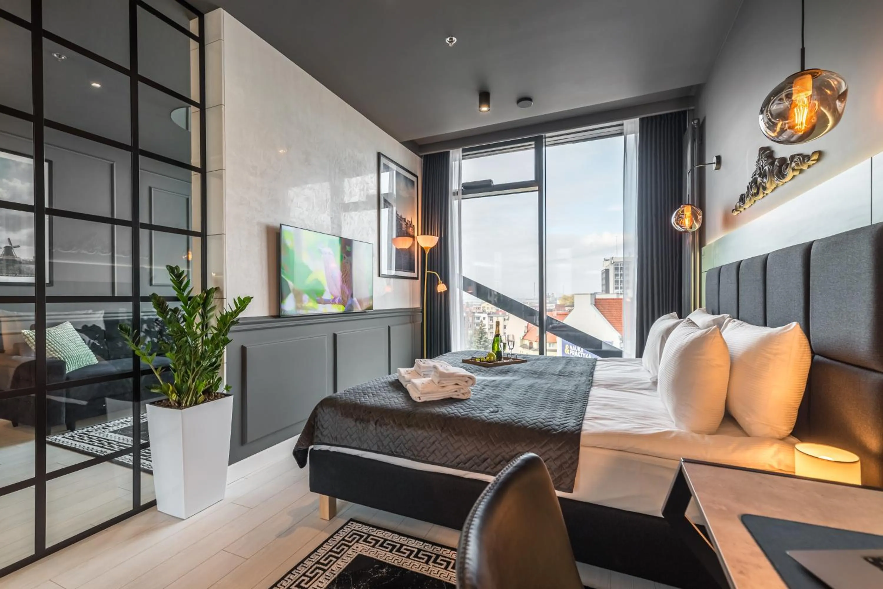 TV and multimedia in Q18 ApartHotel