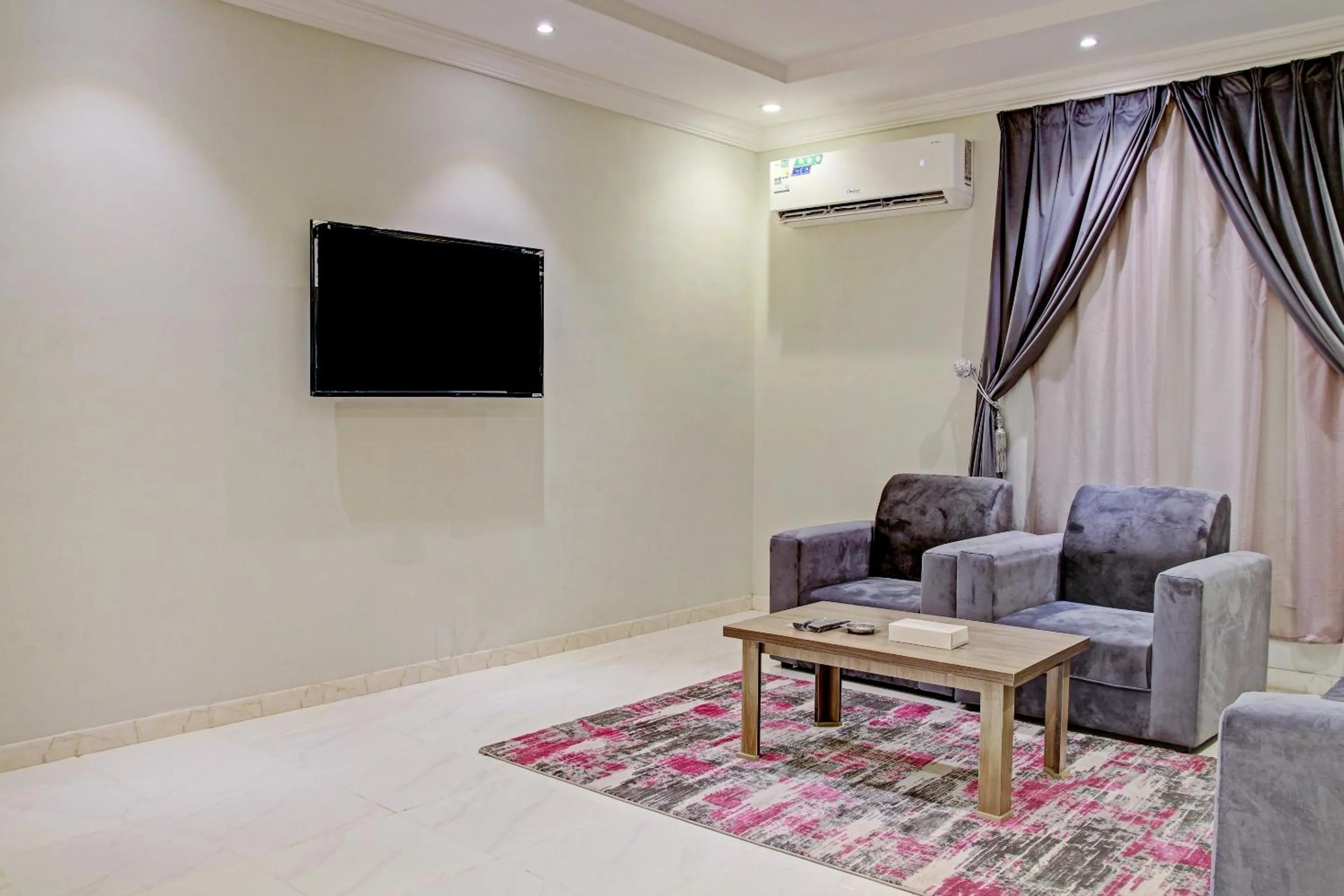 TV and multimedia in Al Tamayoz Al Raqi - Bani Malik