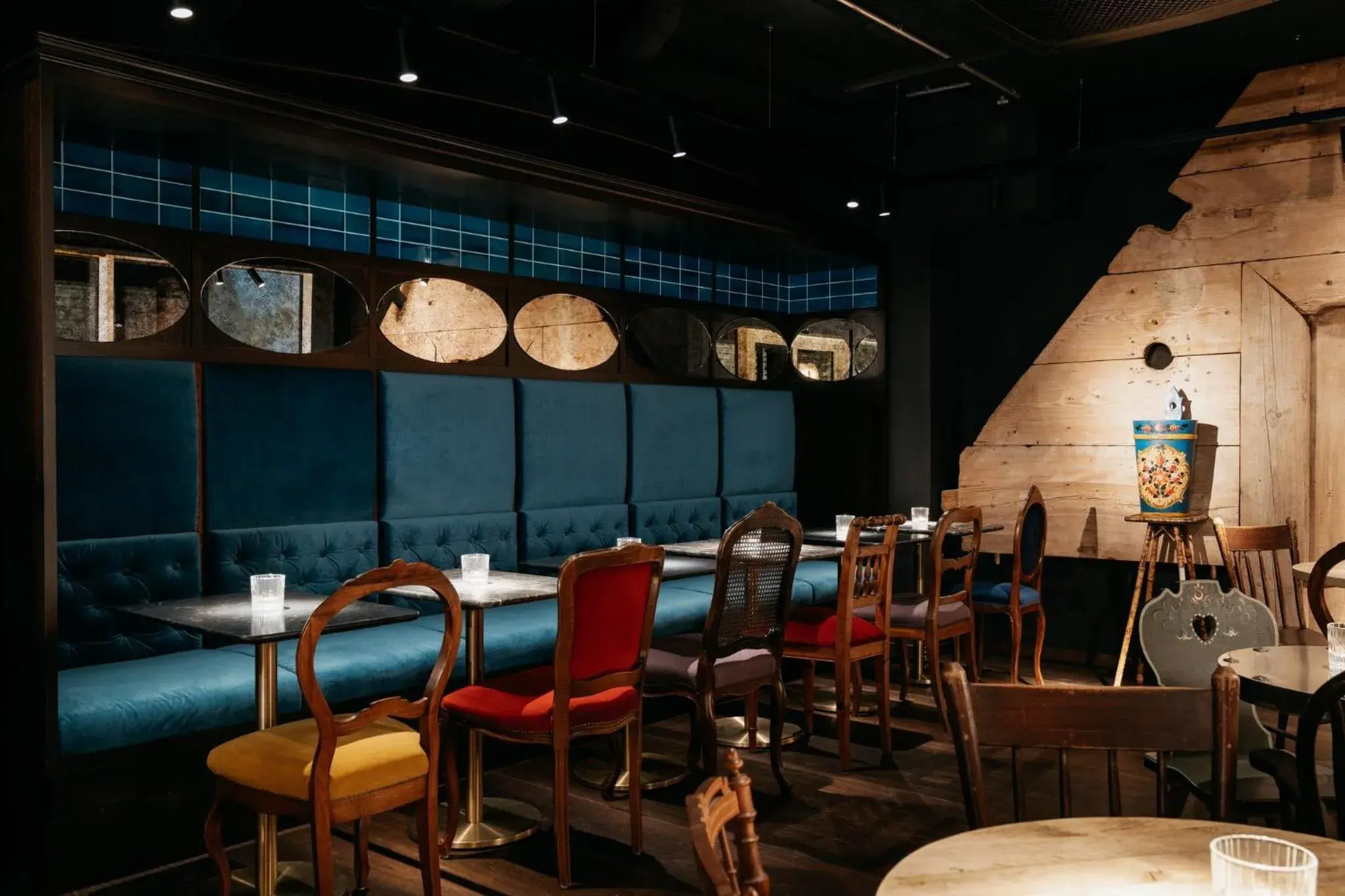 Lounge or bar in Ruby Rosi Hotel Munich Lounge or bar in Ruby Rosi Hotel Munich