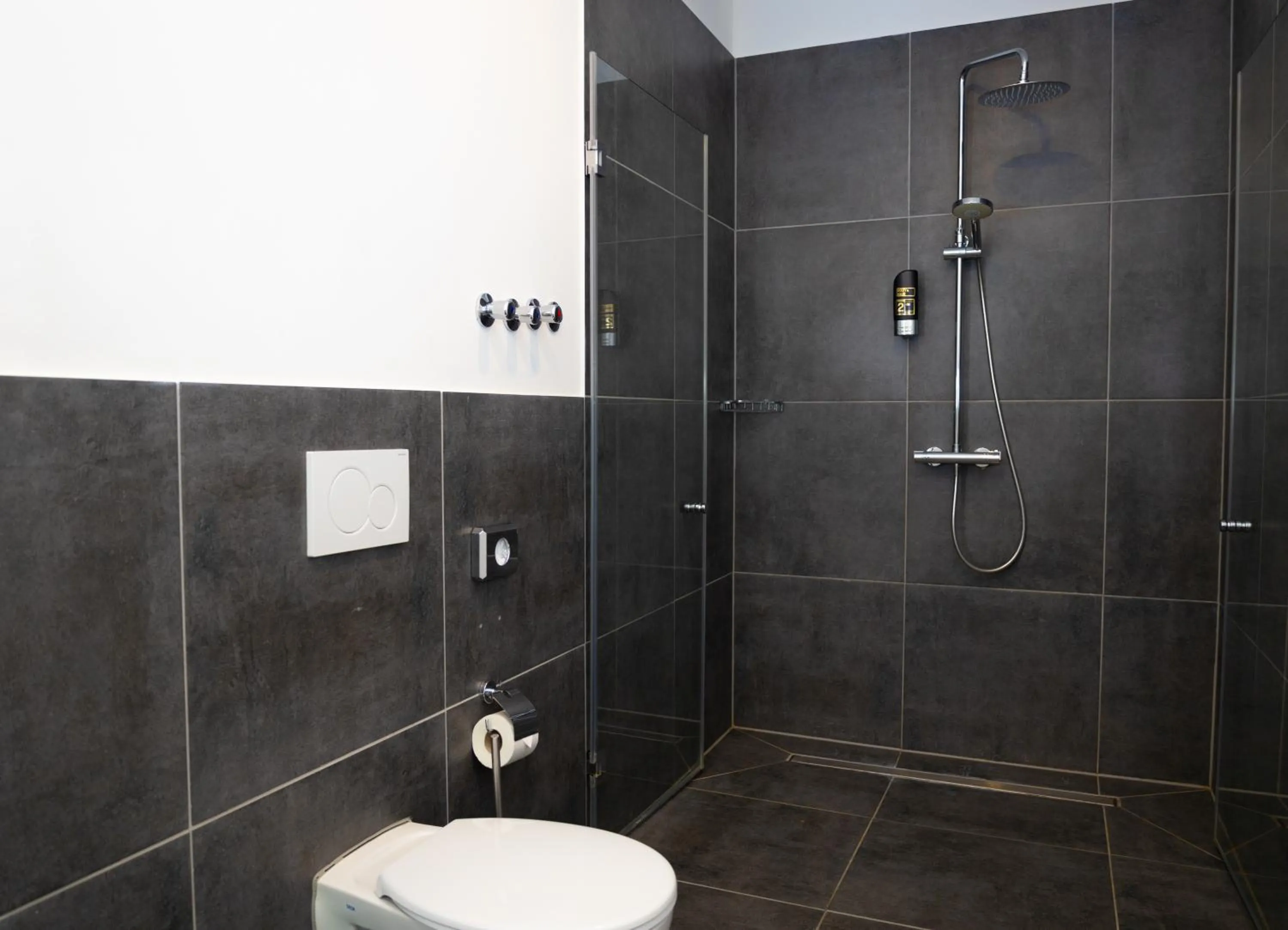 Bathroom in Hotel Innception