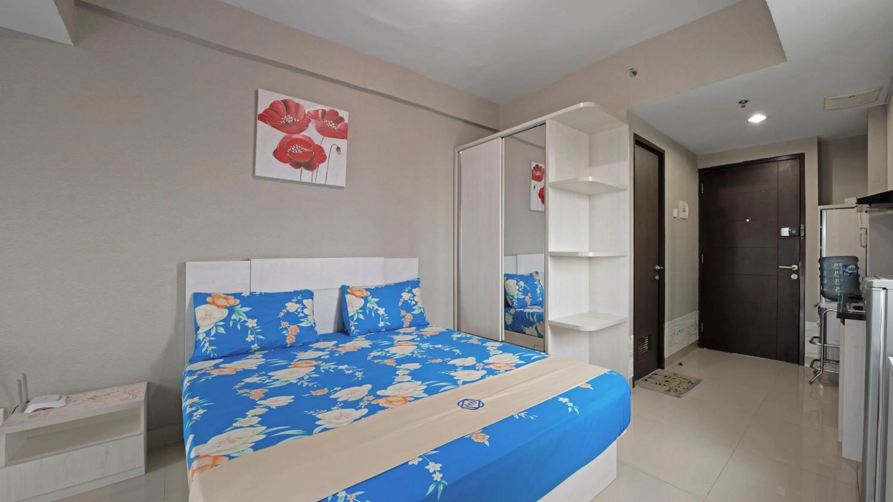 Bedroom, Bed in Apartemen Grand Dhika City by Nina