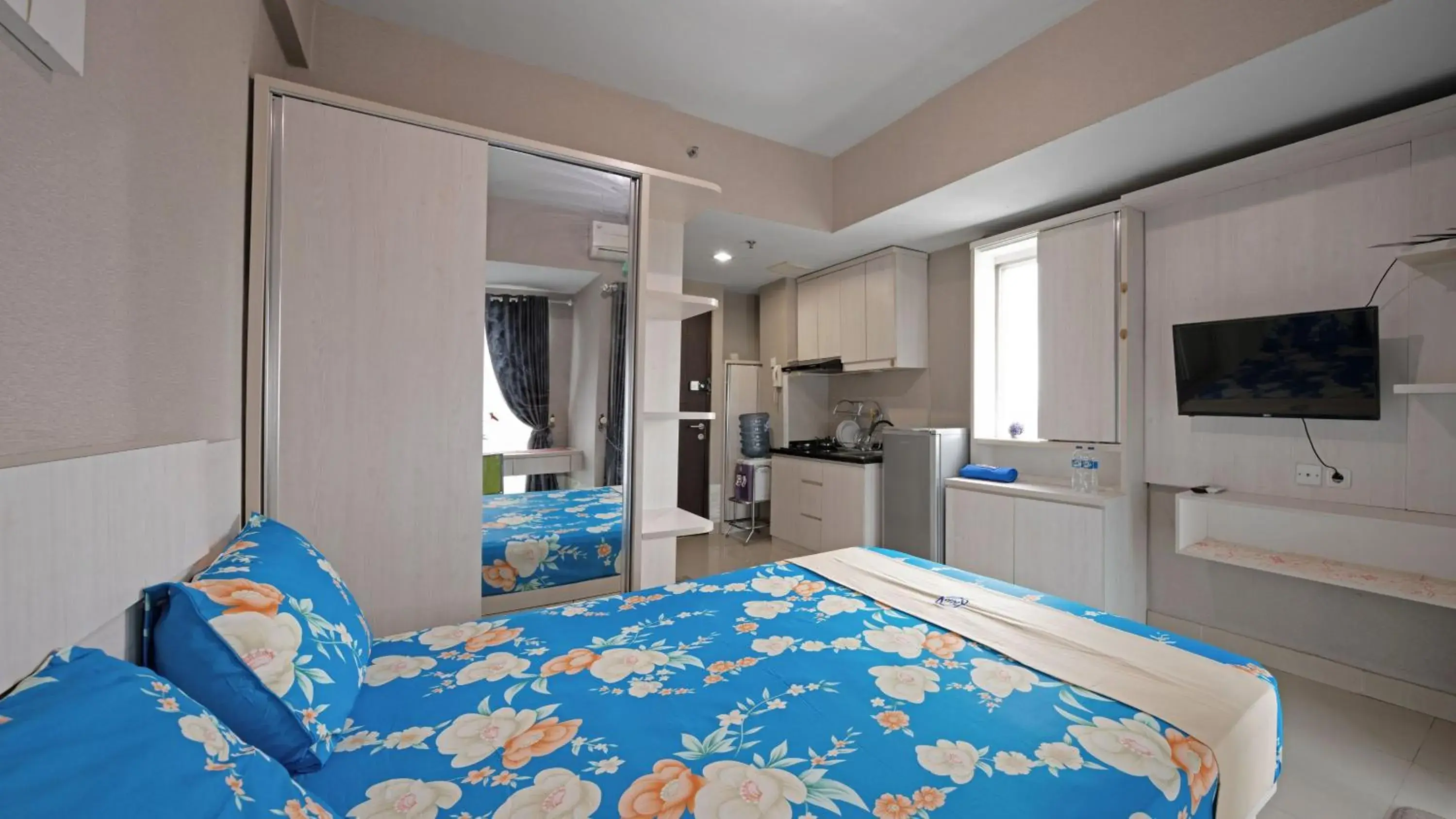 Bed in Apartemen Grand Dhika City by Nina Bed in Apartemen Grand Dhika City by Nina