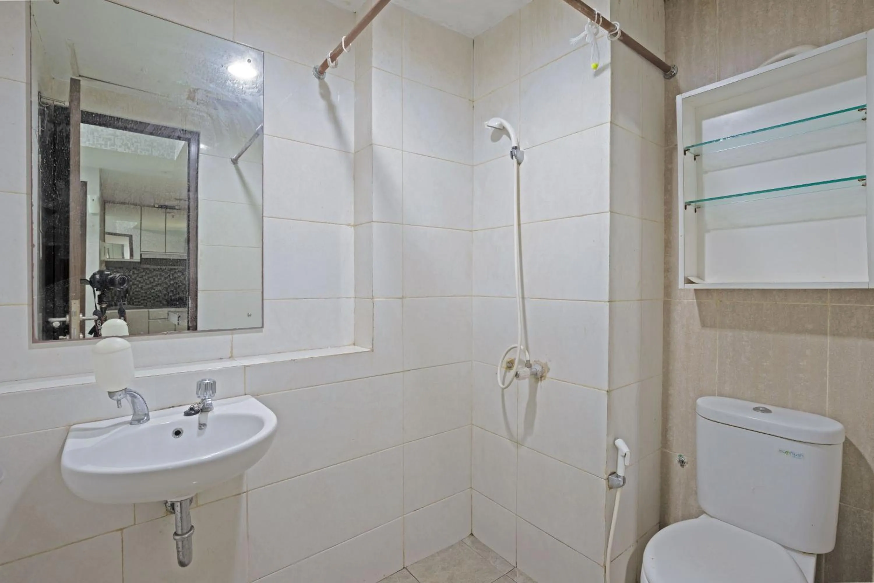 Bathroom in Apartemen Grand Dhika City by Nina