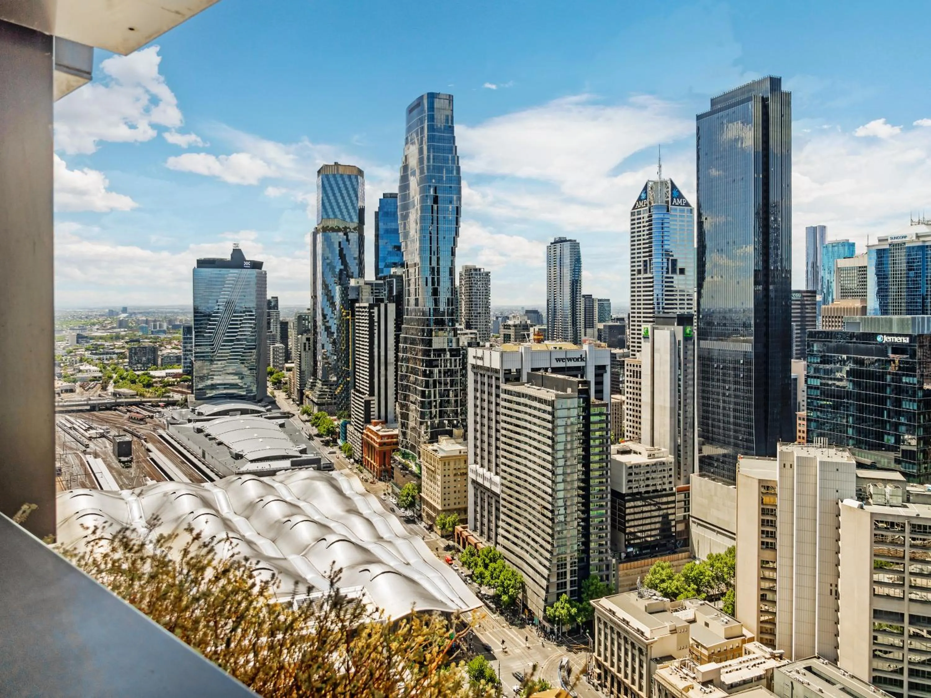View (from property/room) in Pars apartments - Melbourne Quarter- unique View of city and Yarra