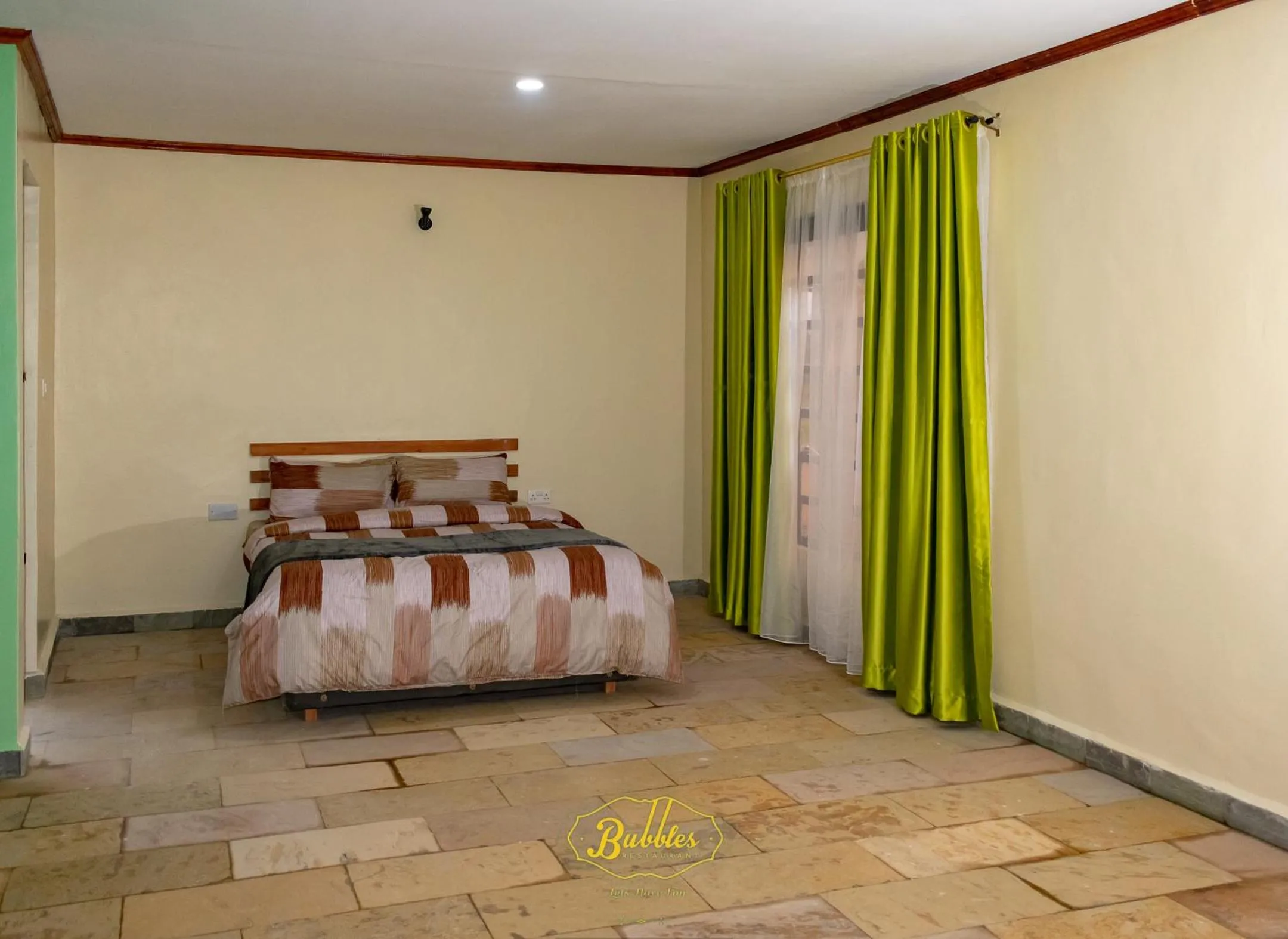 Bedroom, Bed in Bubbles Lodge Kinangop