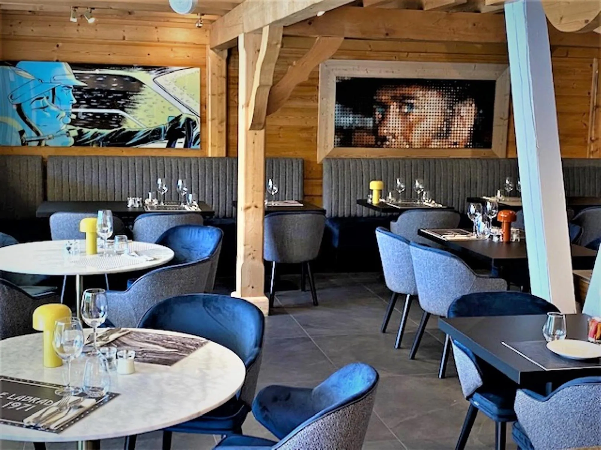 Restaurant/Places to Eat in Chalet-Hôtel Le Labrador, The Originals Relais (Relais du Silence)