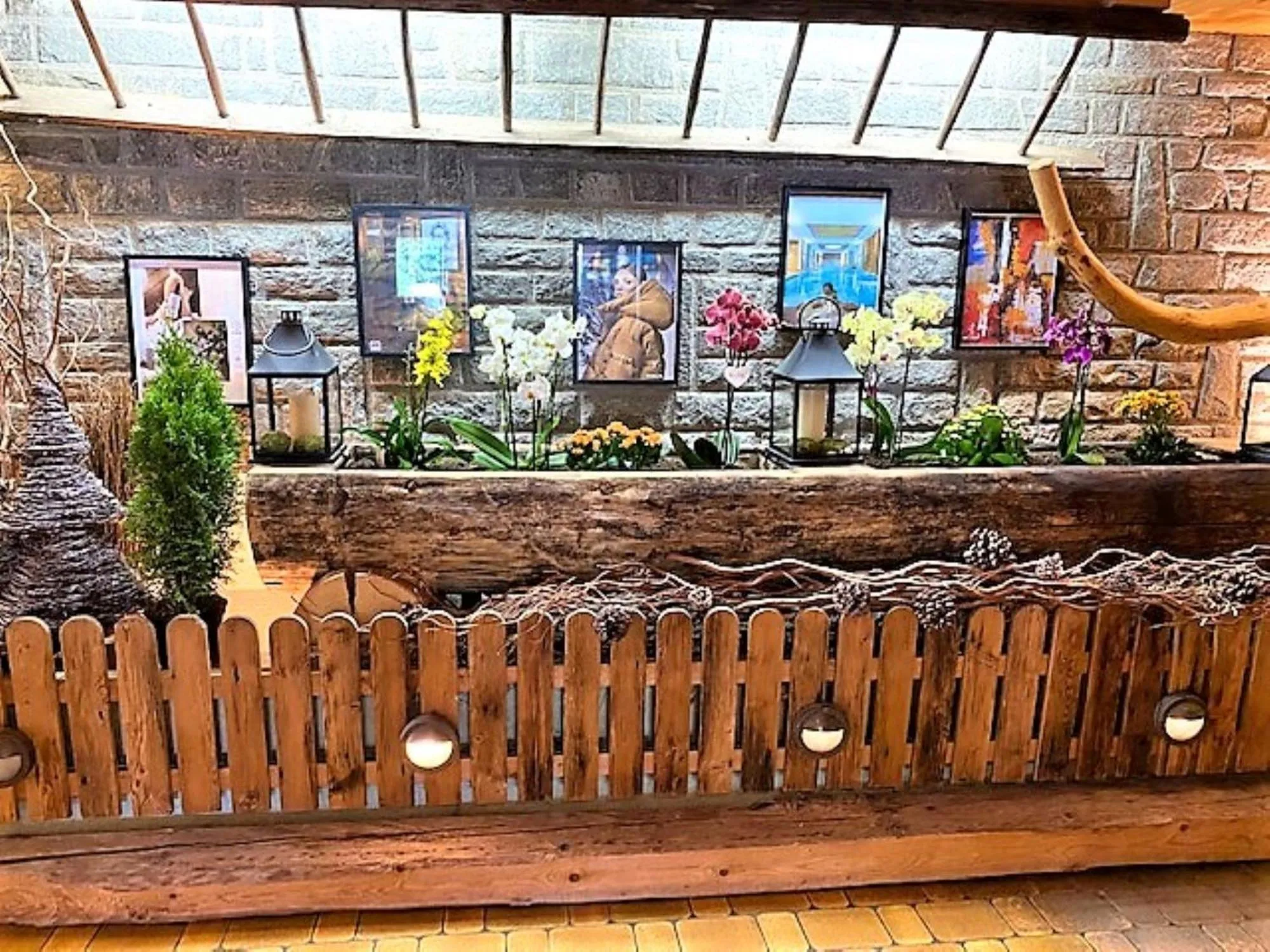 Facade/entrance in Chalet-Hôtel Le Labrador, The Originals Relais (Relais du Silence)