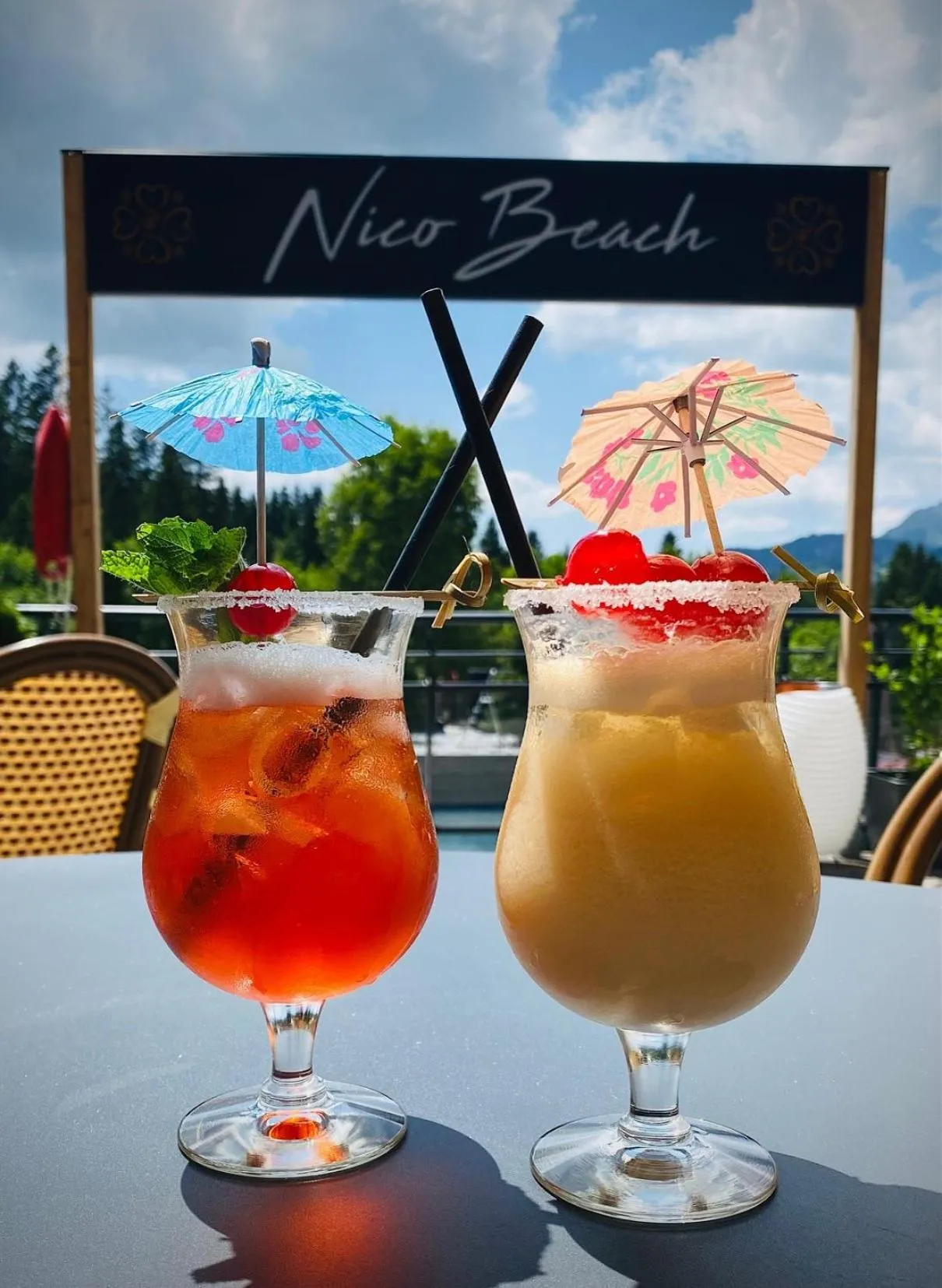 Drinks in Chalet-Hôtel Le Labrador, The Originals Relais (Relais du Silence)