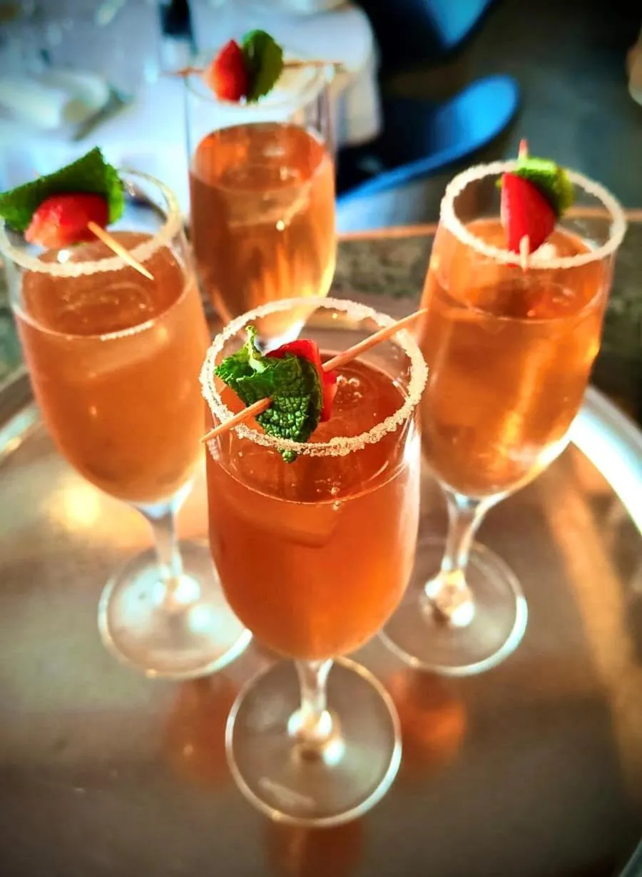 Drinks in Chalet-Hôtel Le Labrador, The Originals Relais (Relais du Silence)