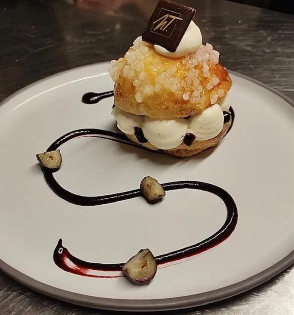 Food in Chalet-Hôtel Le Labrador, The Originals Relais (Relais du Silence)