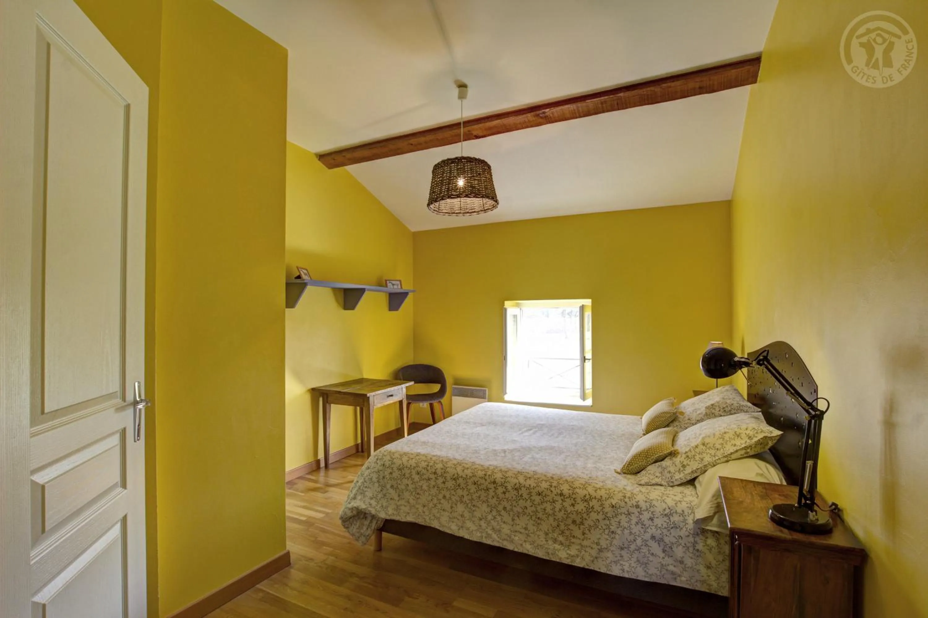 Photo of the whole room, Bed in Chambres d'Hôtes Ondine et Igor