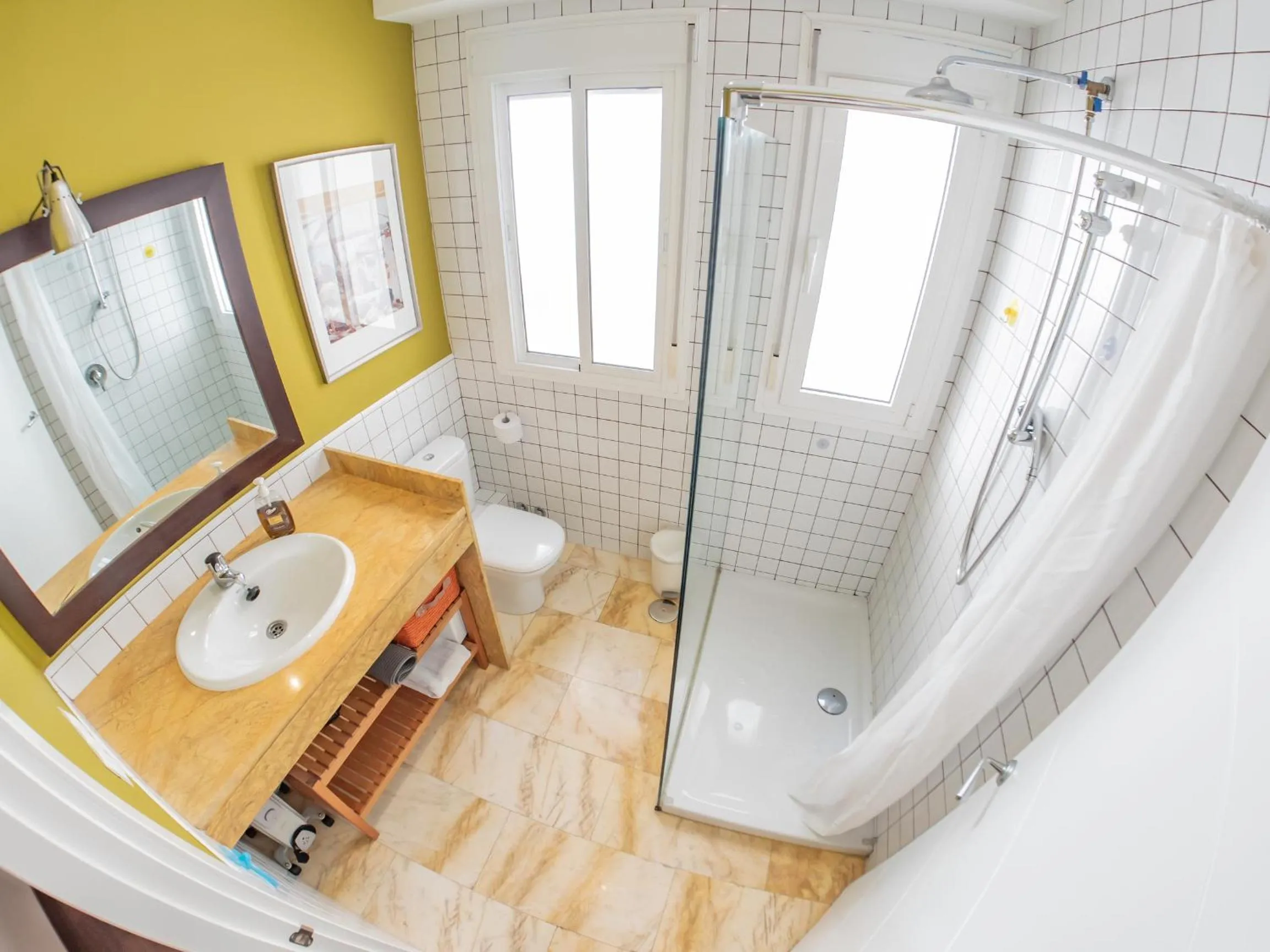 Bathroom in San Felipe Sevilla Urban Apartment