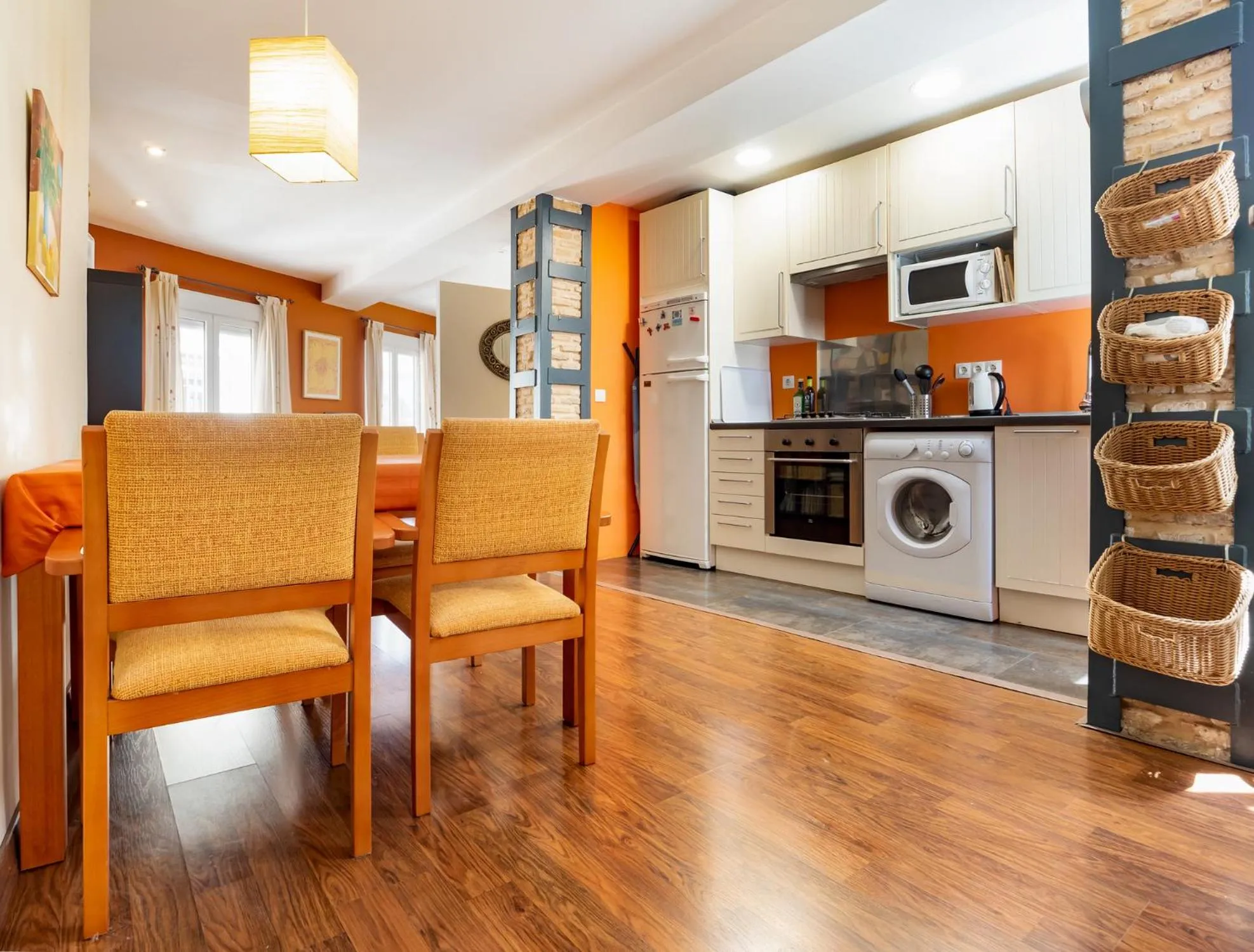 Kitchen or kitchenette in San Felipe Sevilla Urban Apartment