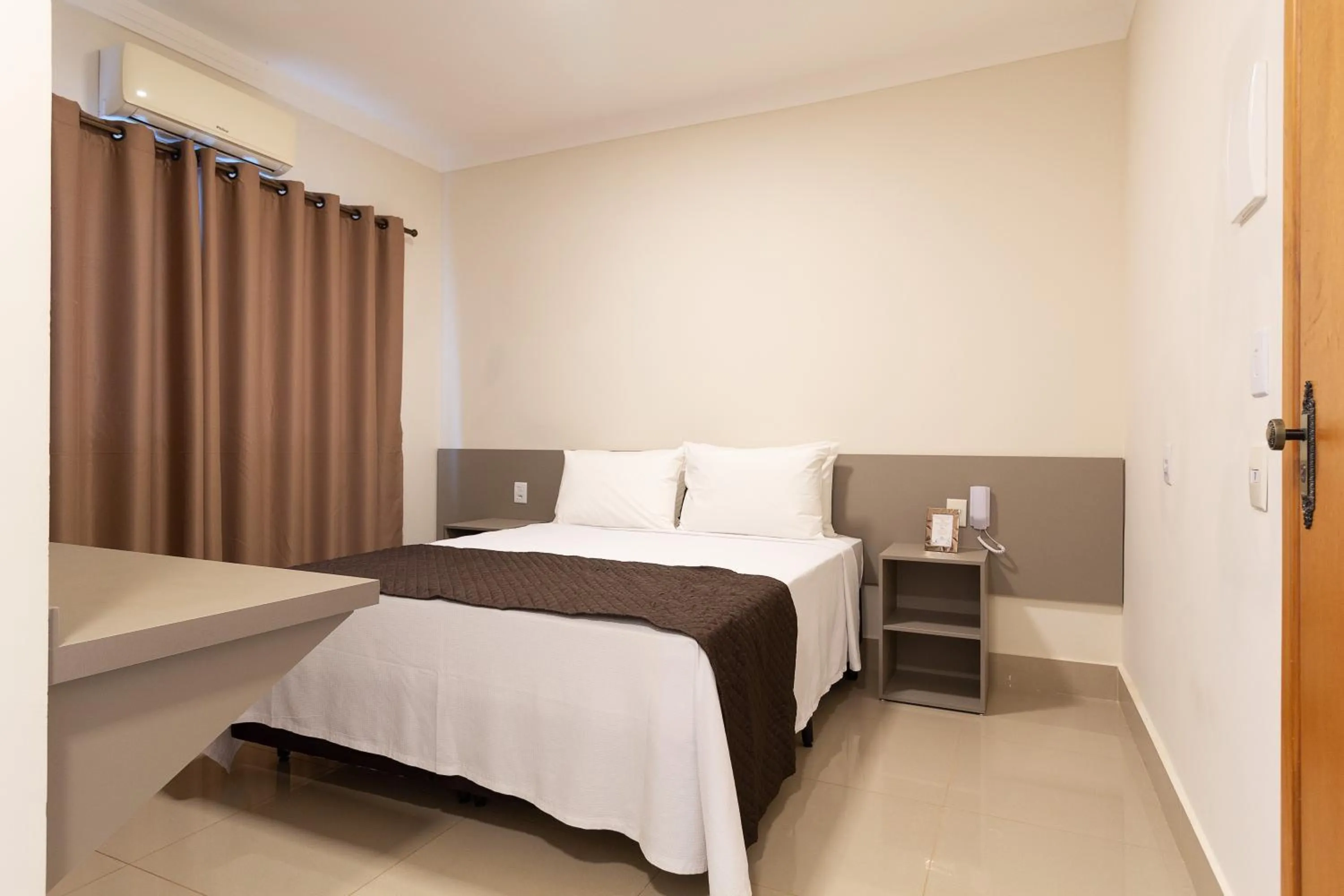 VILLA NOMAD HOTEL