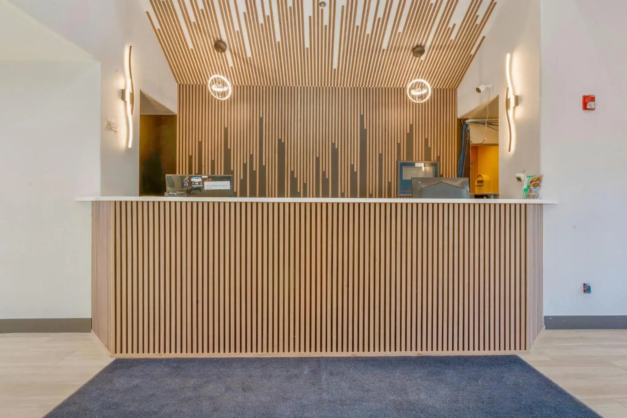 Lobby or reception in Days Inn by Wyndham Thornton Lobby or reception in Days Inn by Wyndham Thornton