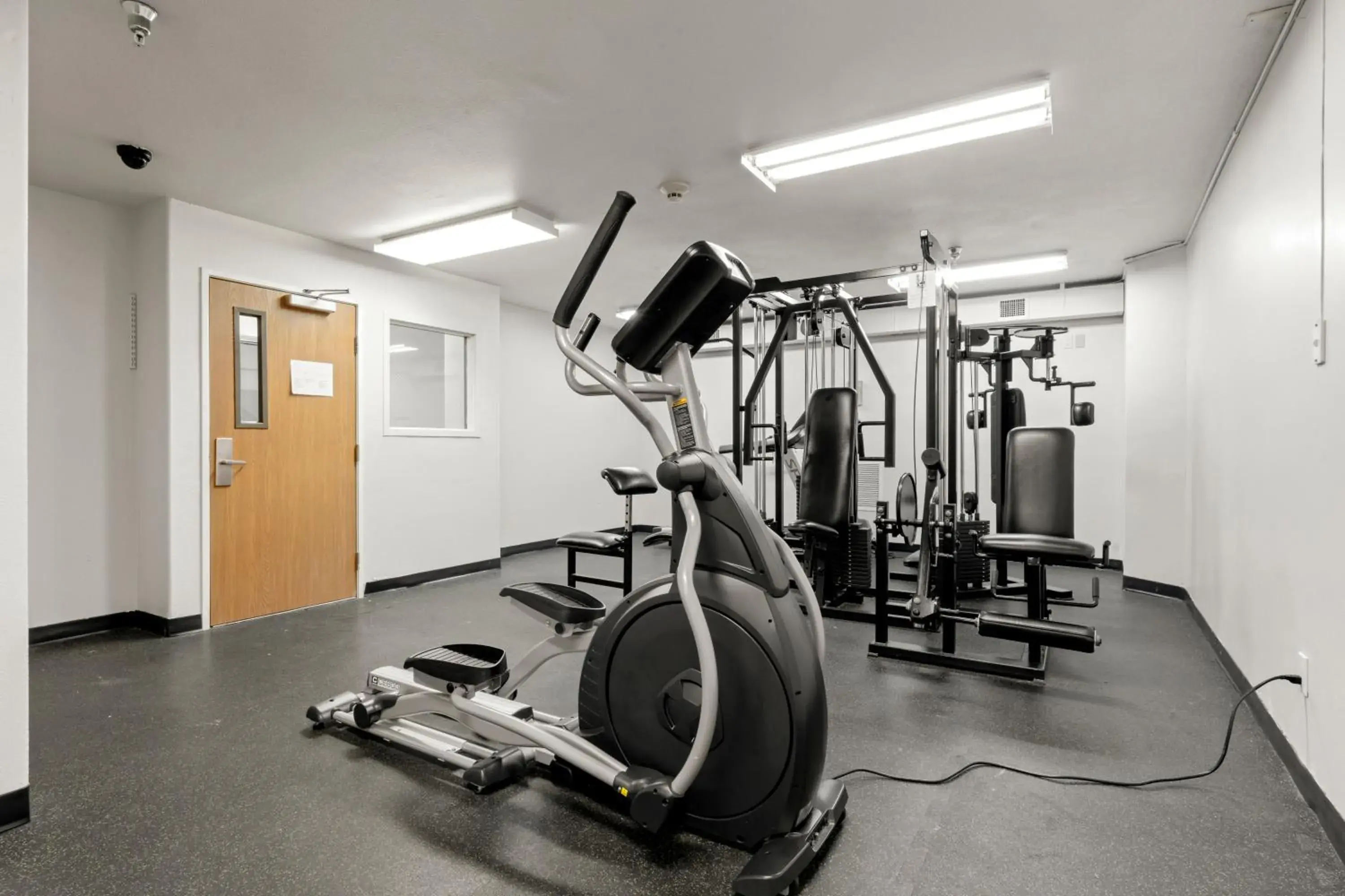 Fitness centre/facilities in Days Inn by Wyndham Thornton Fitness centre/facilities in Days Inn by Wyndham Thornton
