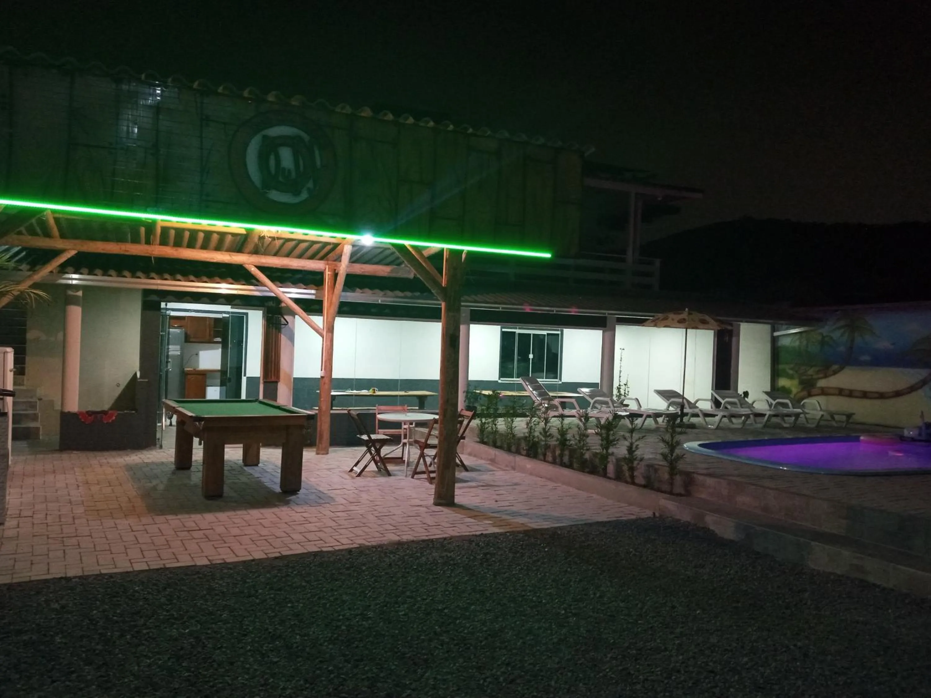 Billiard in Pousada El Patron