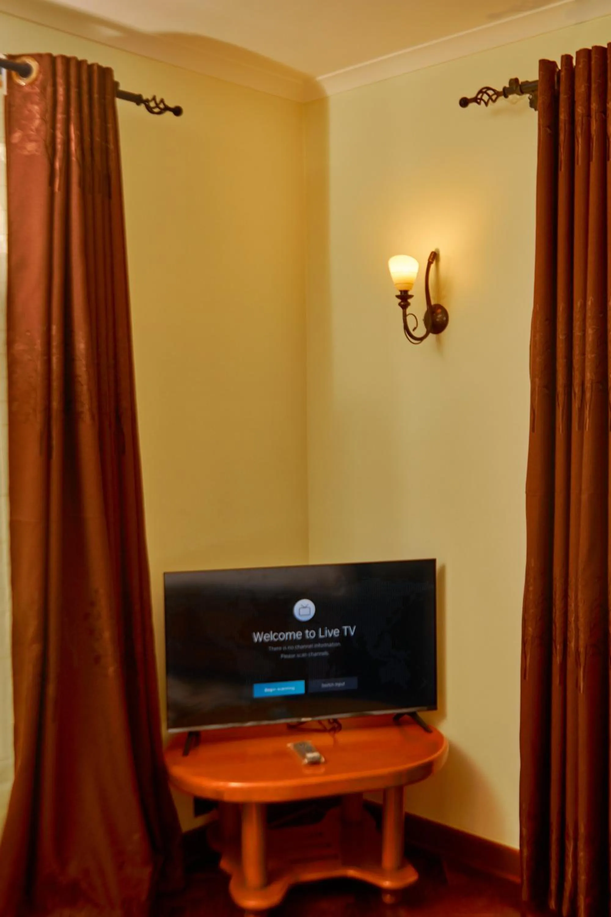 Evening entertainment in seven skies hotel