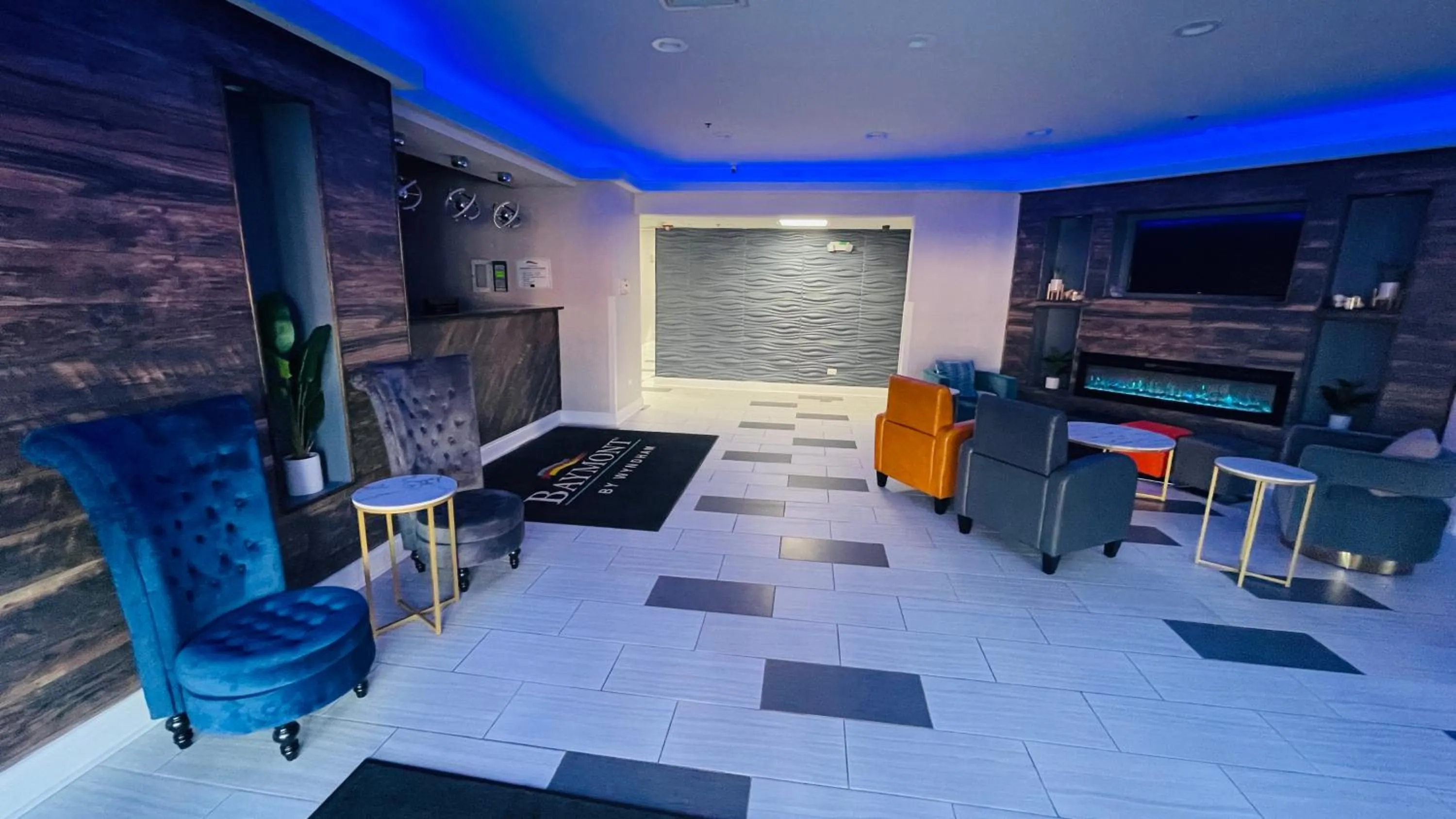 Lobby or reception in Baymont by Wyndham Chicago/Calumet City