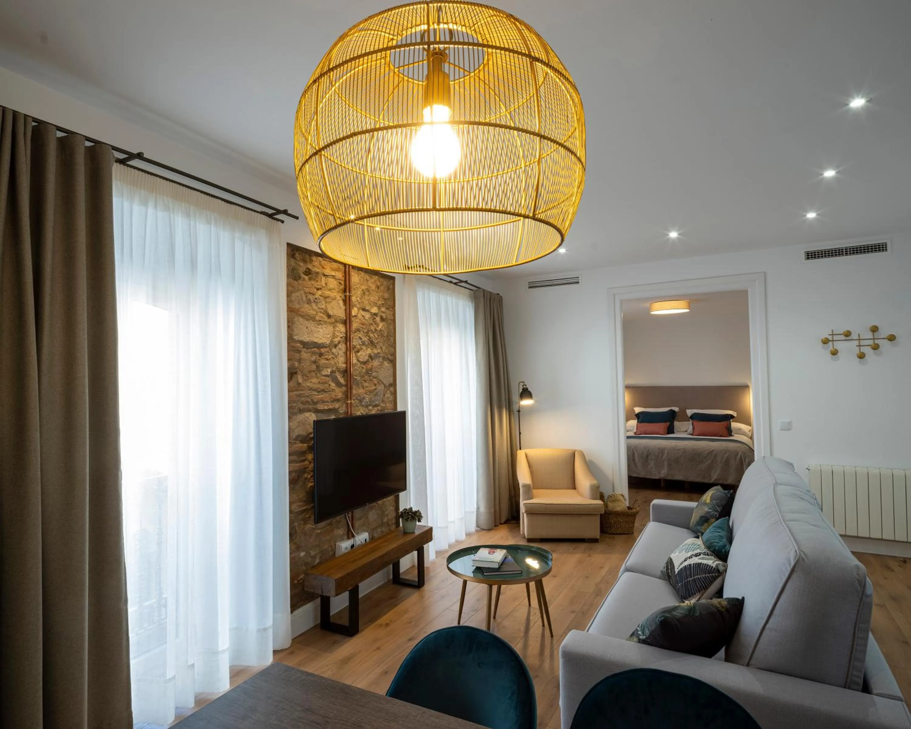 Other in PETRONILA 1881