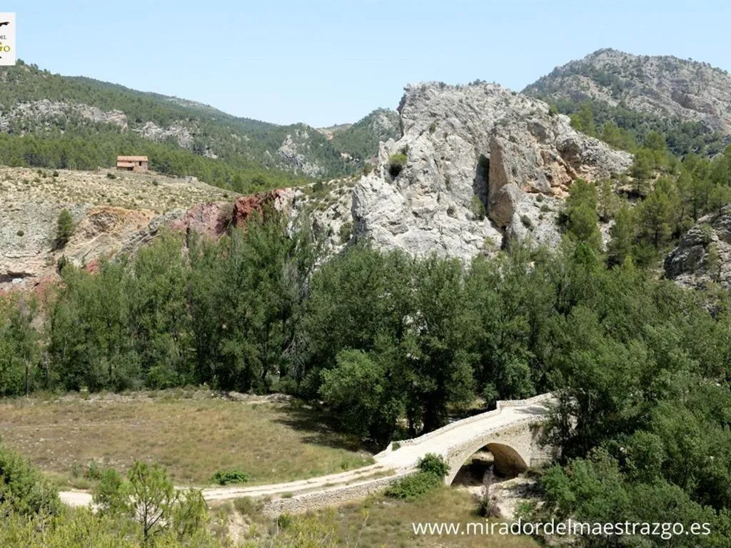 Property building in Mirador del Maestrazgo