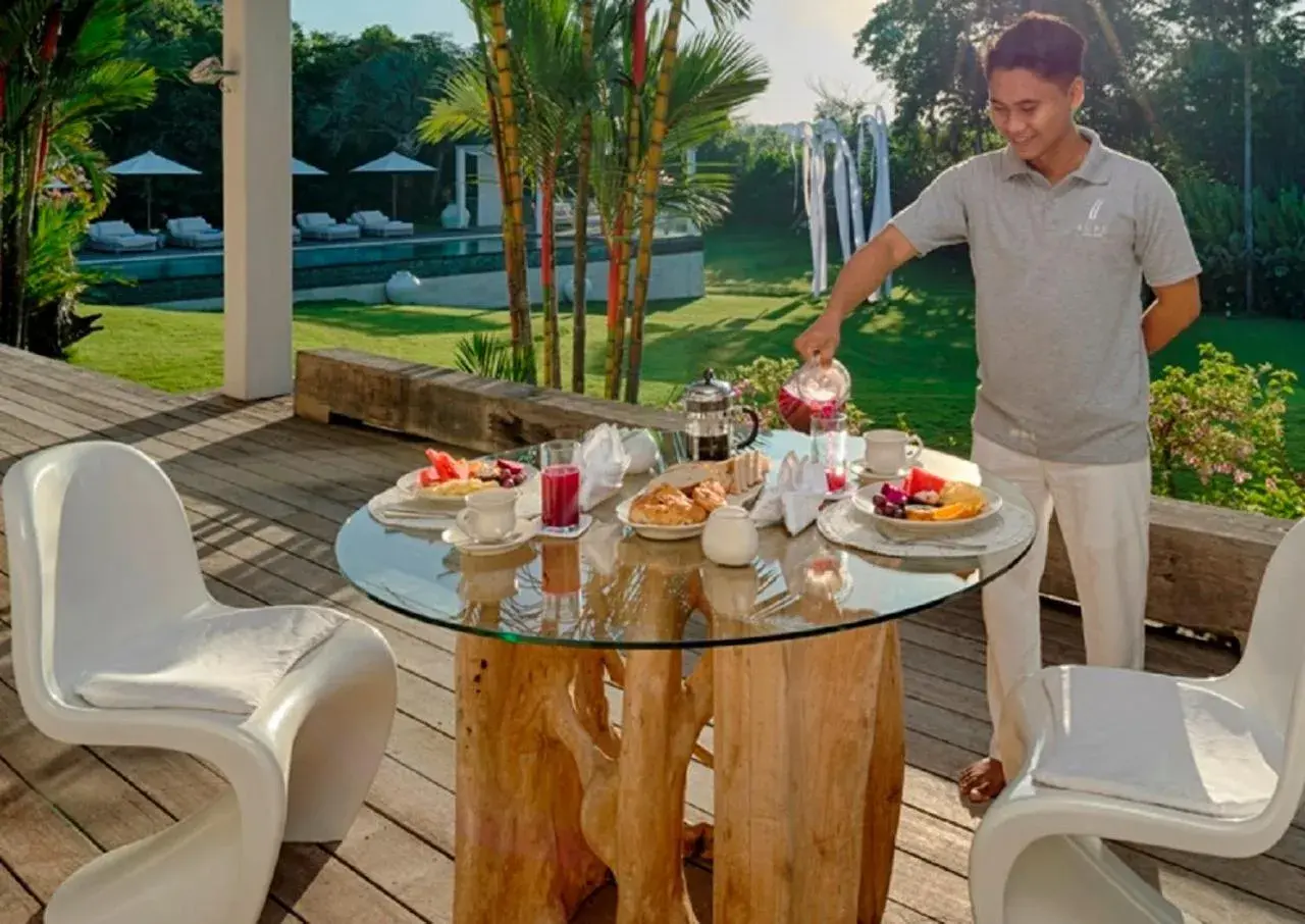 Breakfast in Pure Villa Bali by Nagisa Bali Breakfast in Pure Villa Bali by Nagisa Bali