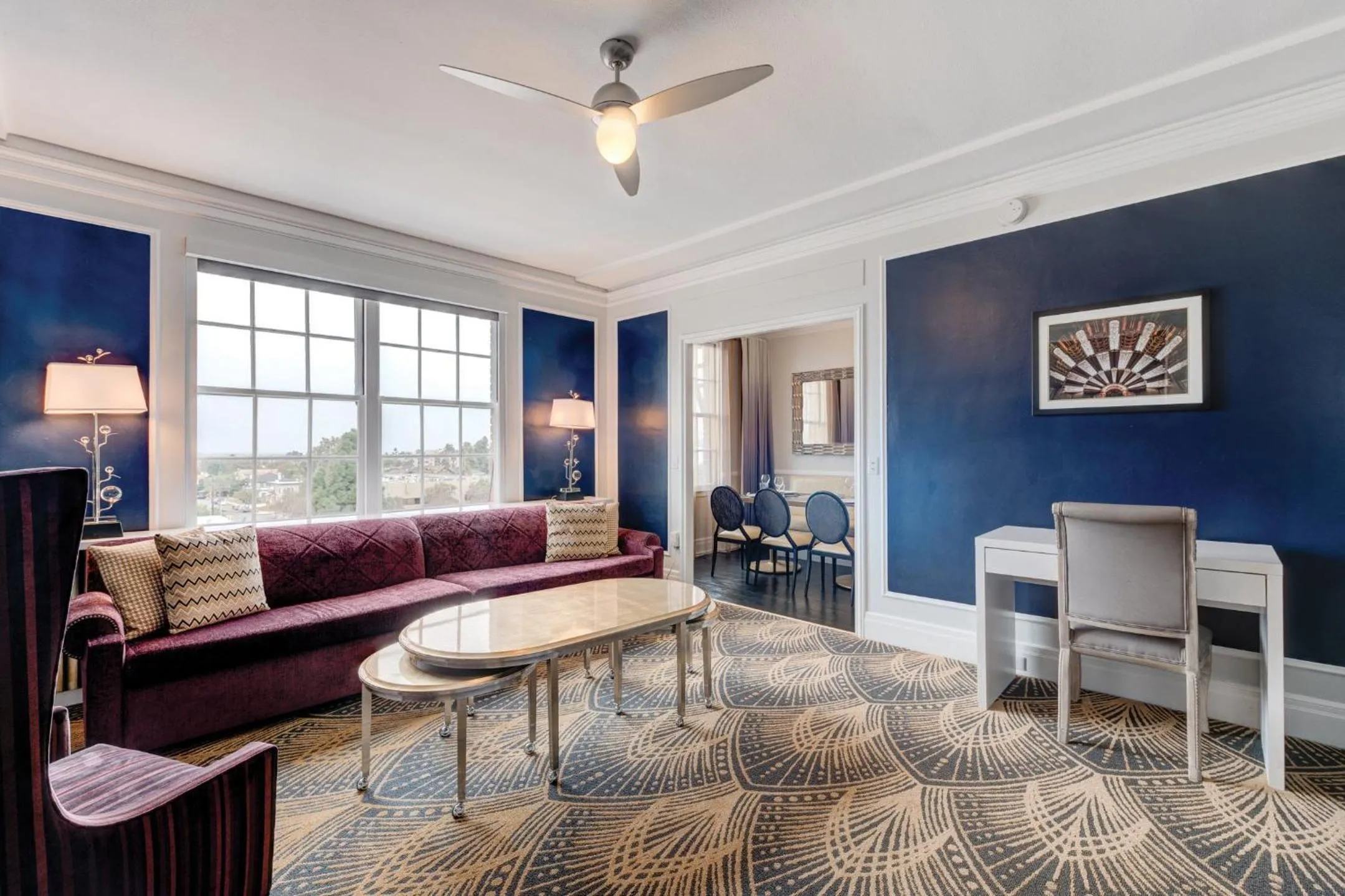 Living room in Inn at the Park