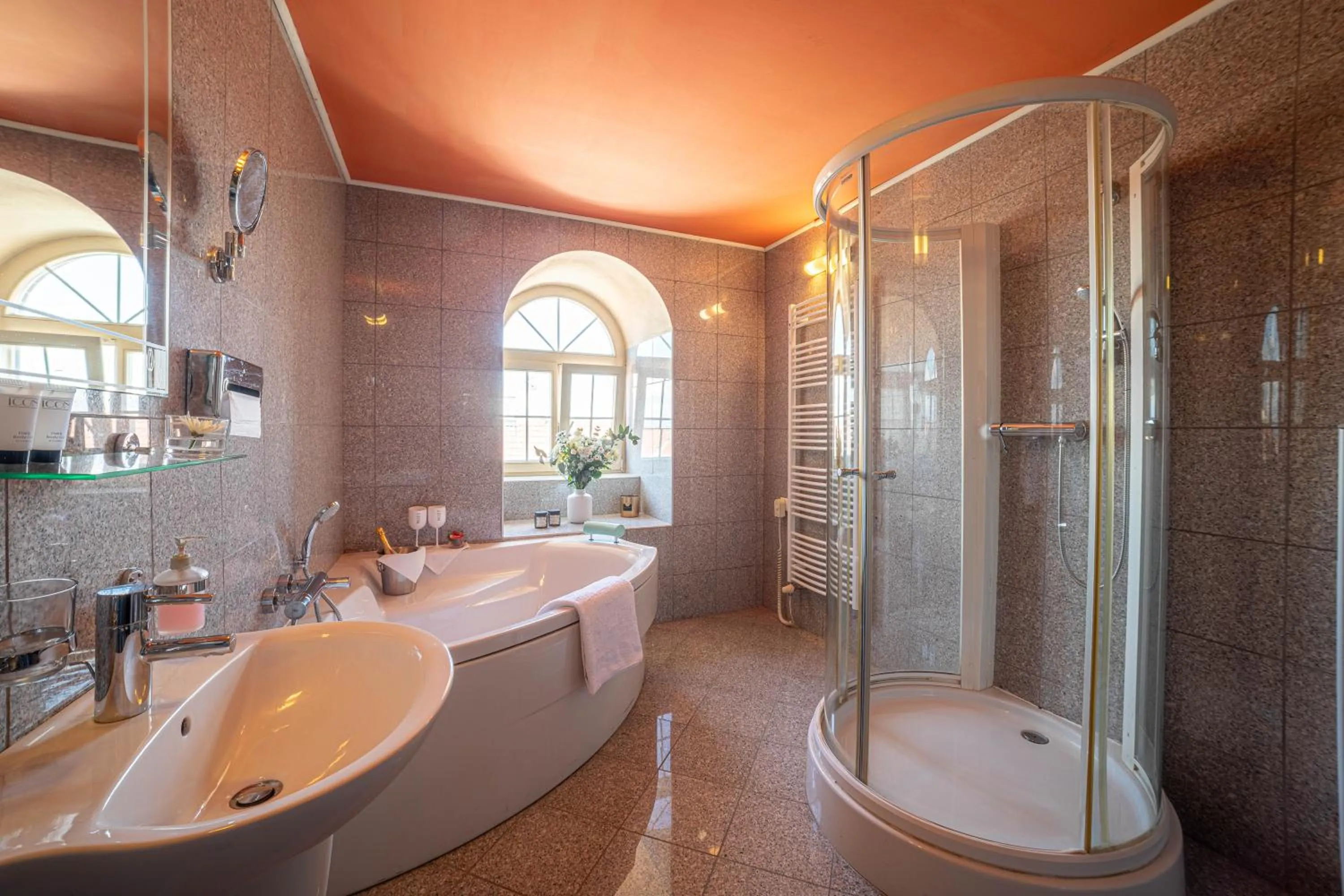 Shower in Zlatý Lev Žatec