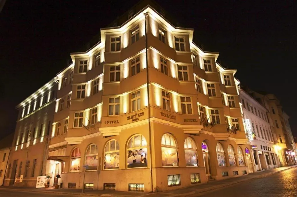 Property building in Zlatý Lev Žatec