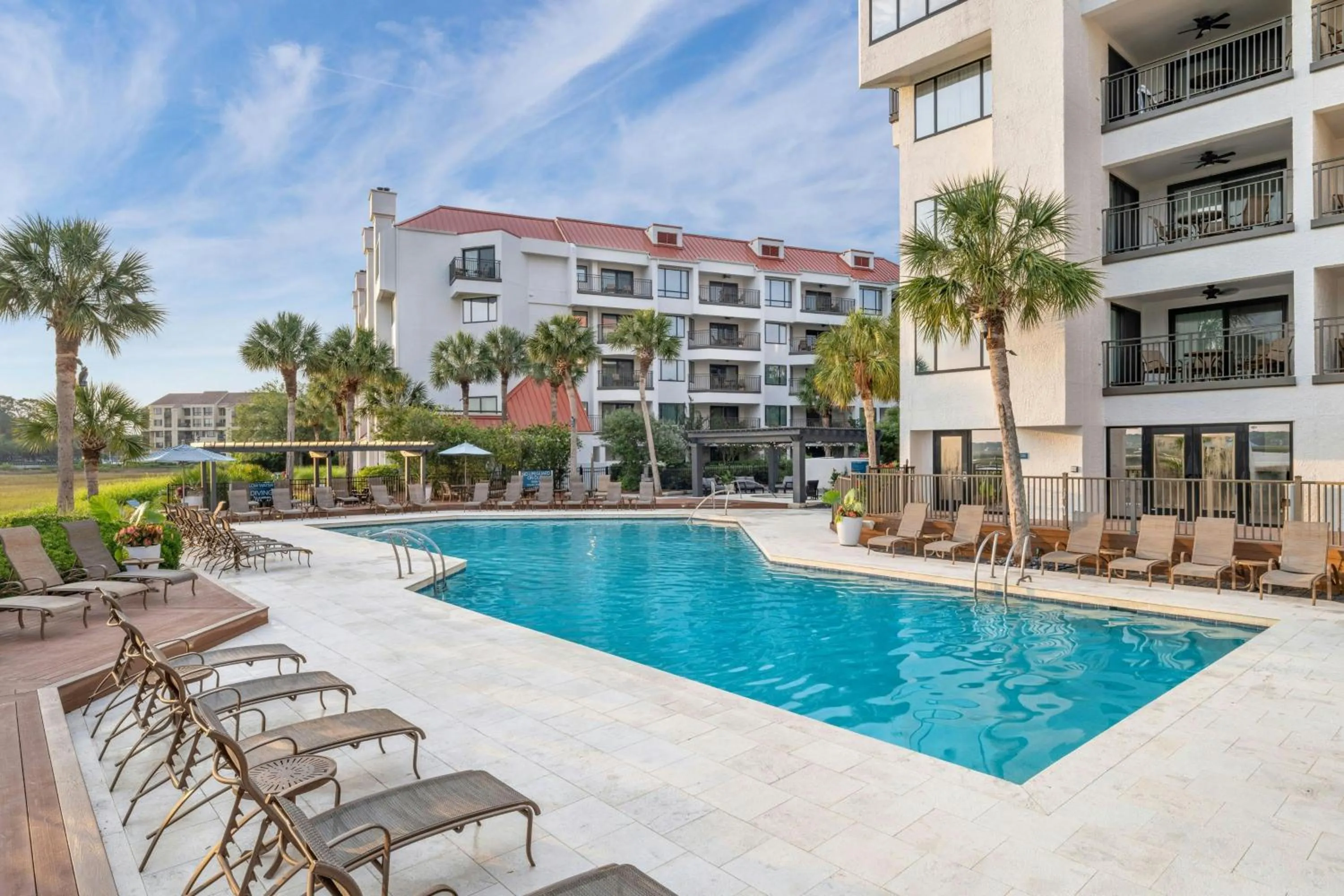 Swimming pool in Marriott's Harbour Point and Sunset Pointe at Shelter Cove