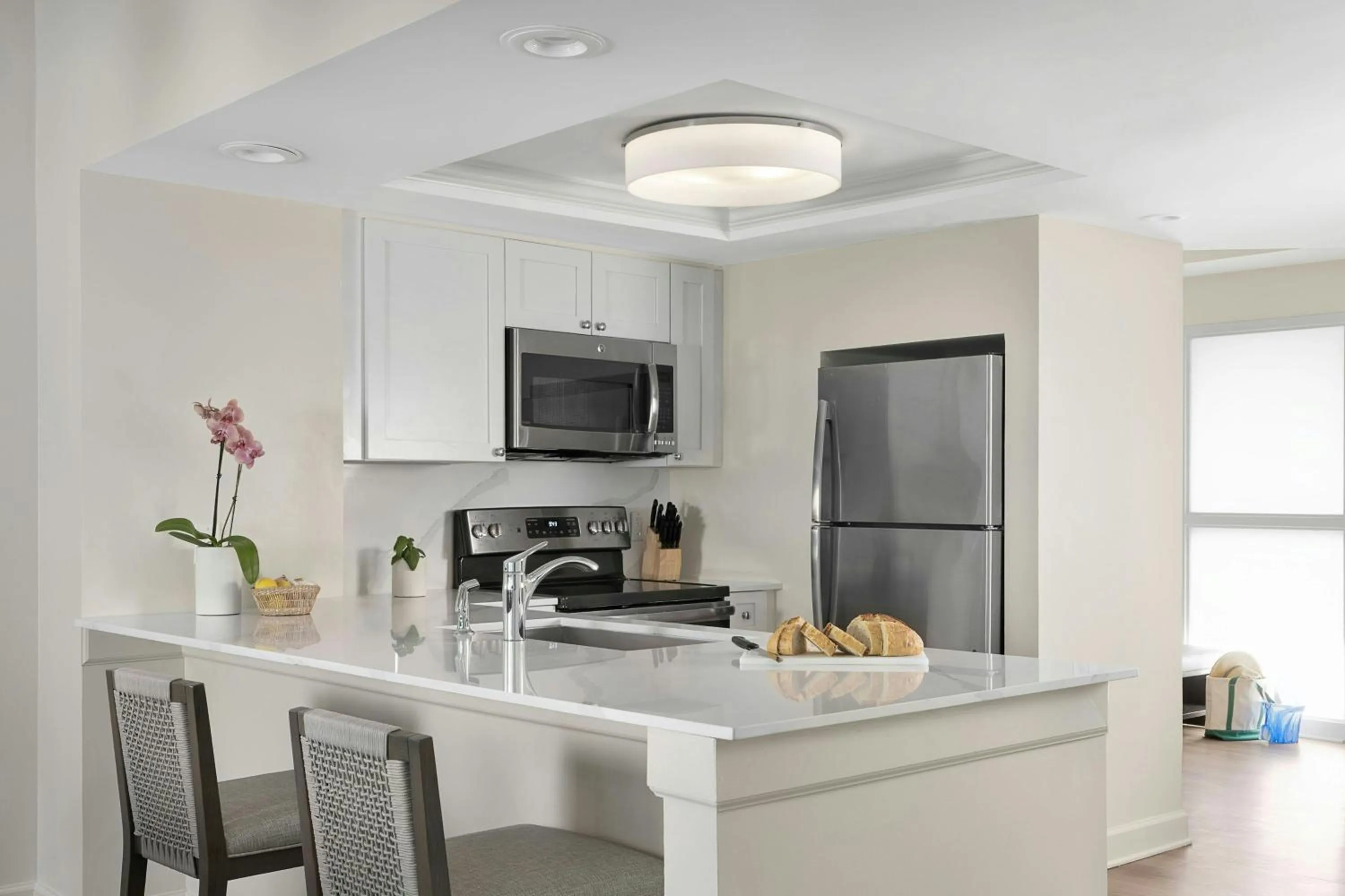 Kitchen or kitchenette in Marriott's Harbour Point and Sunset Pointe at Shelter Cove
