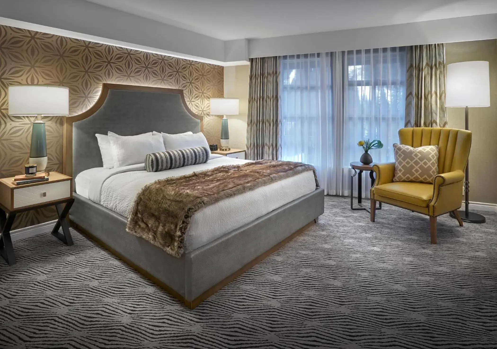 Deluxe Room with One King Bed in Sun Peaks Grand Hotel & Conference Centre Deluxe Room with One King Bed in Sun Peaks Grand Hotel & Conference Centre