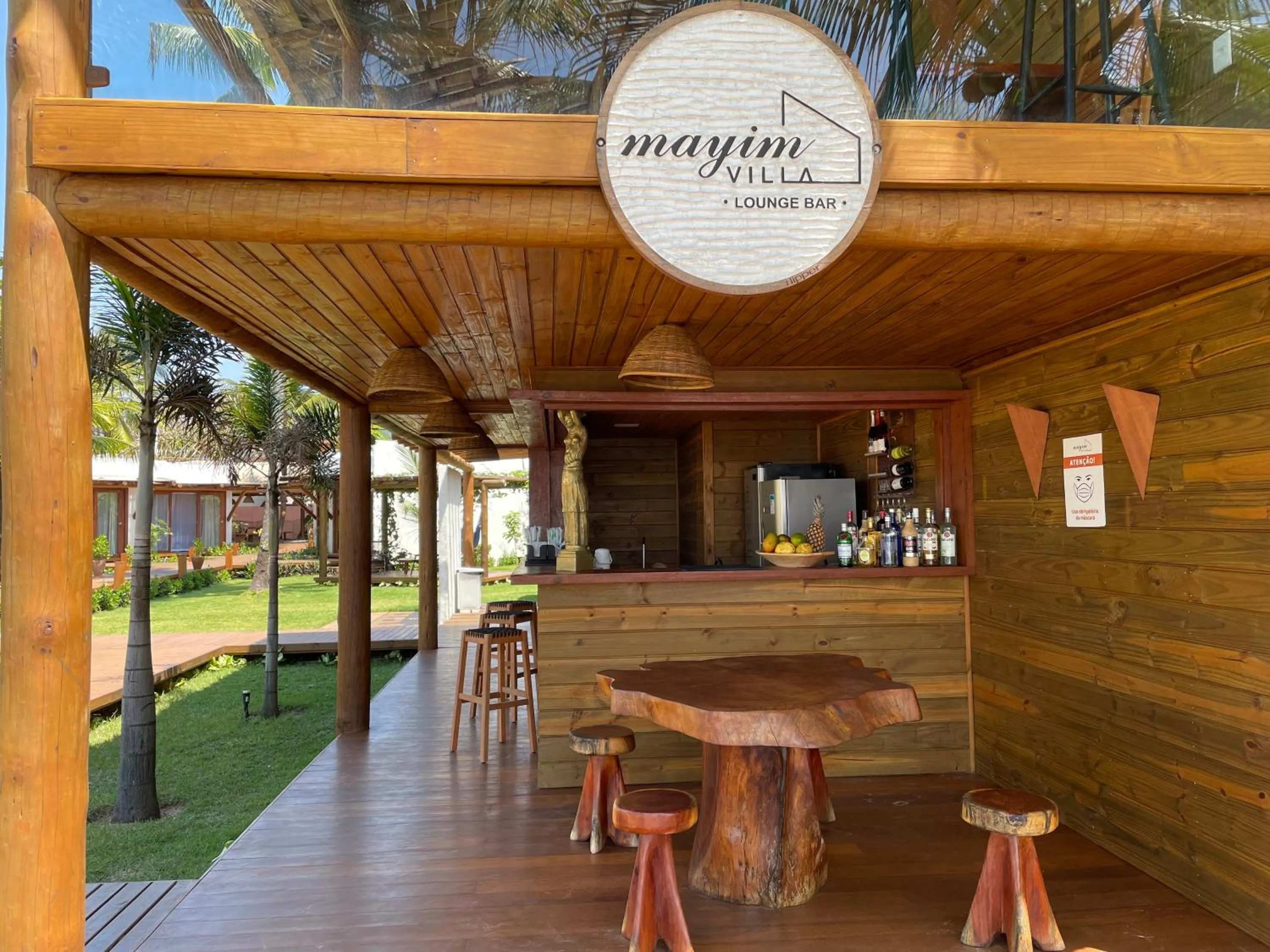 Restaurant/places to eat in MAYIM VILLA