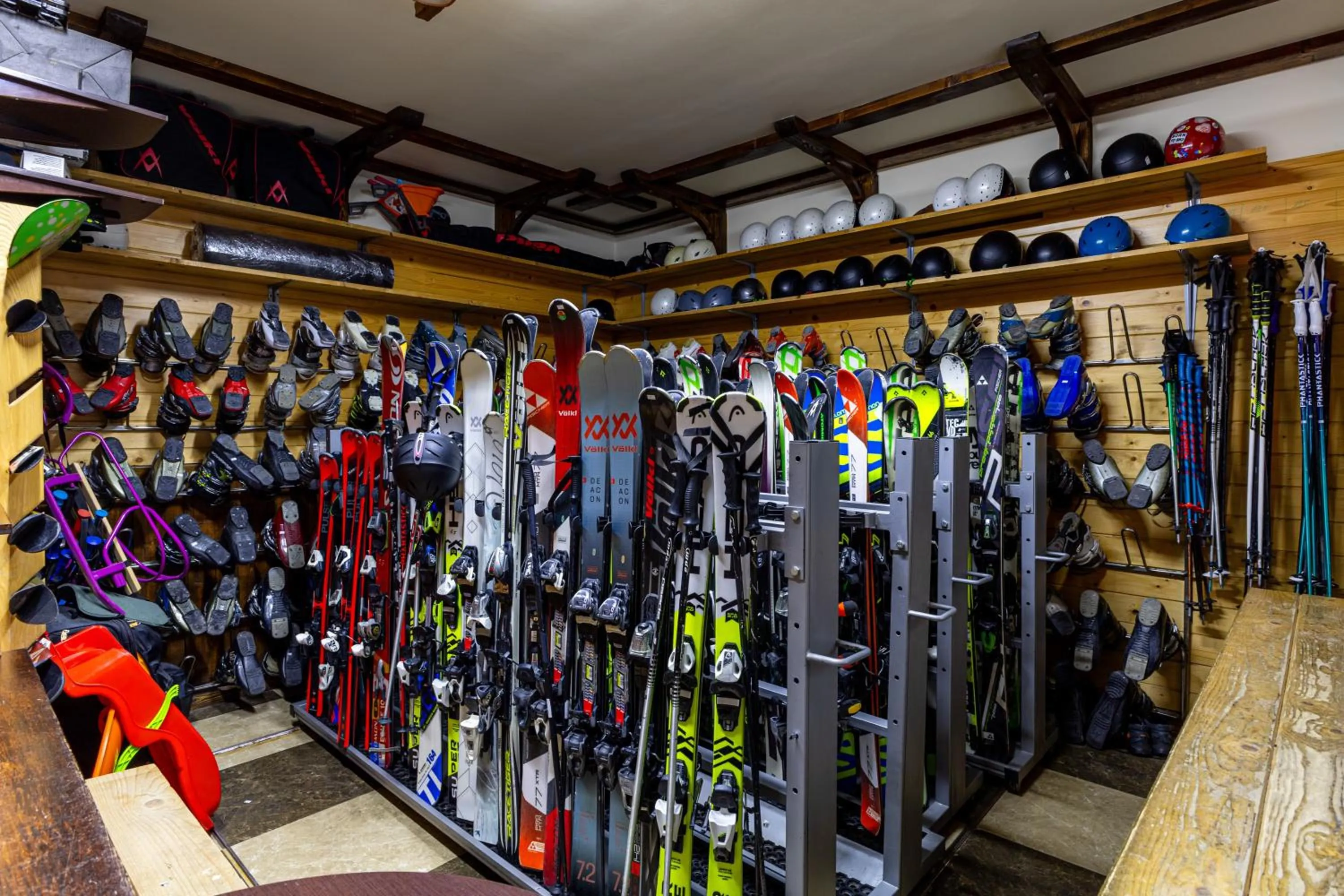 Skiing in Milli&Jon SPA