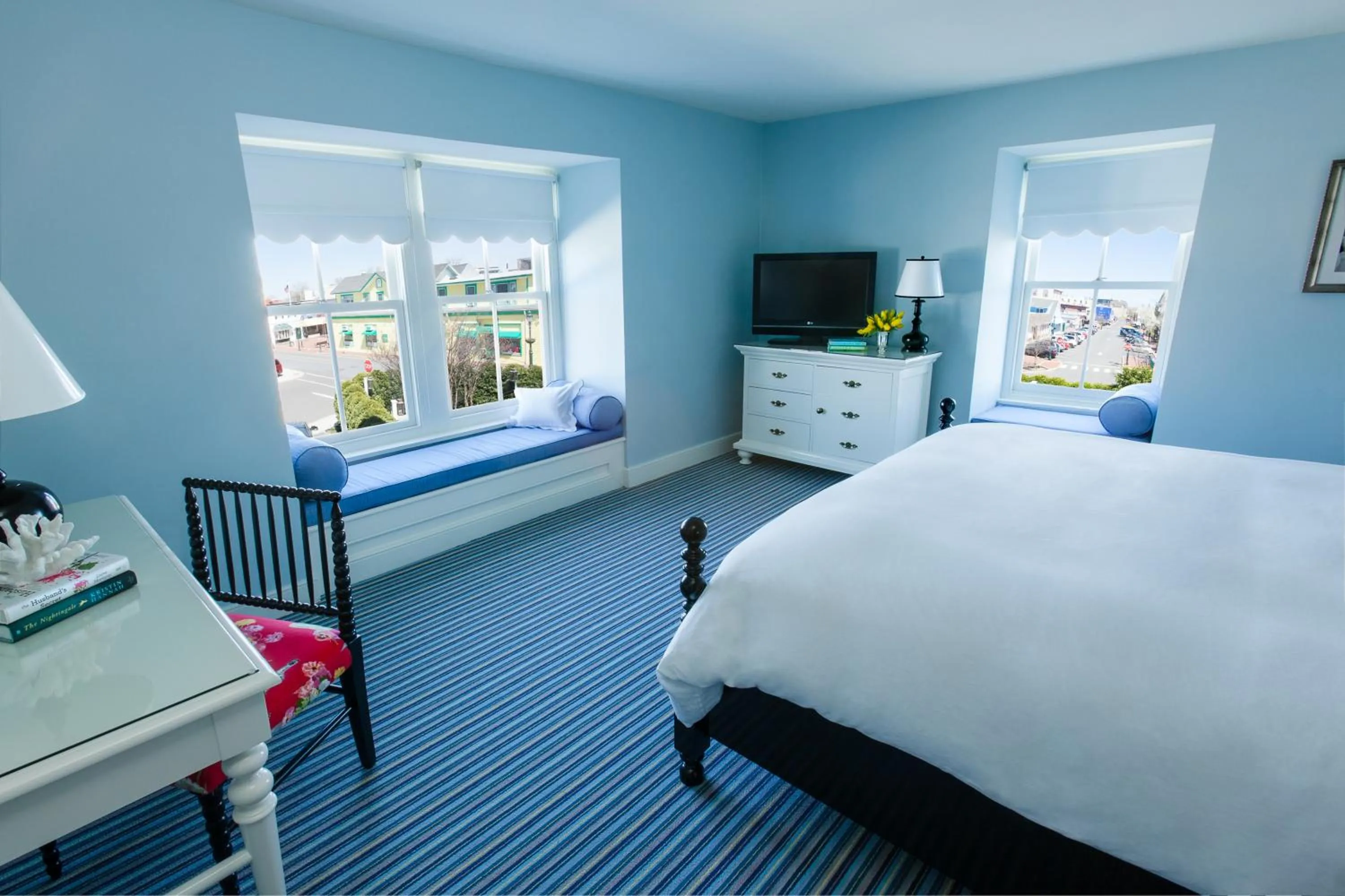 Decorative detail, Bed in Congress Hall