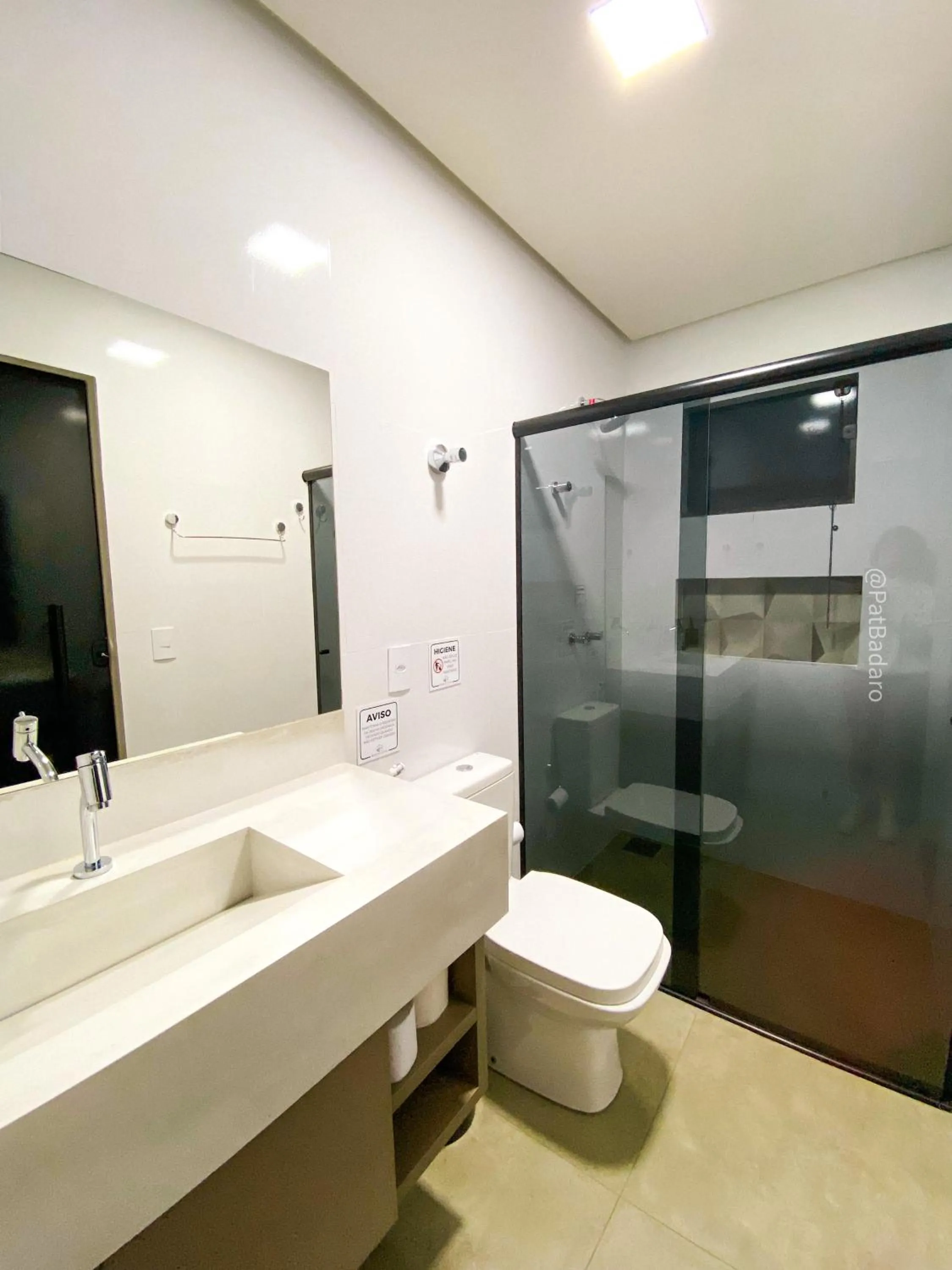 Bathroom in Pousada Reserva Central