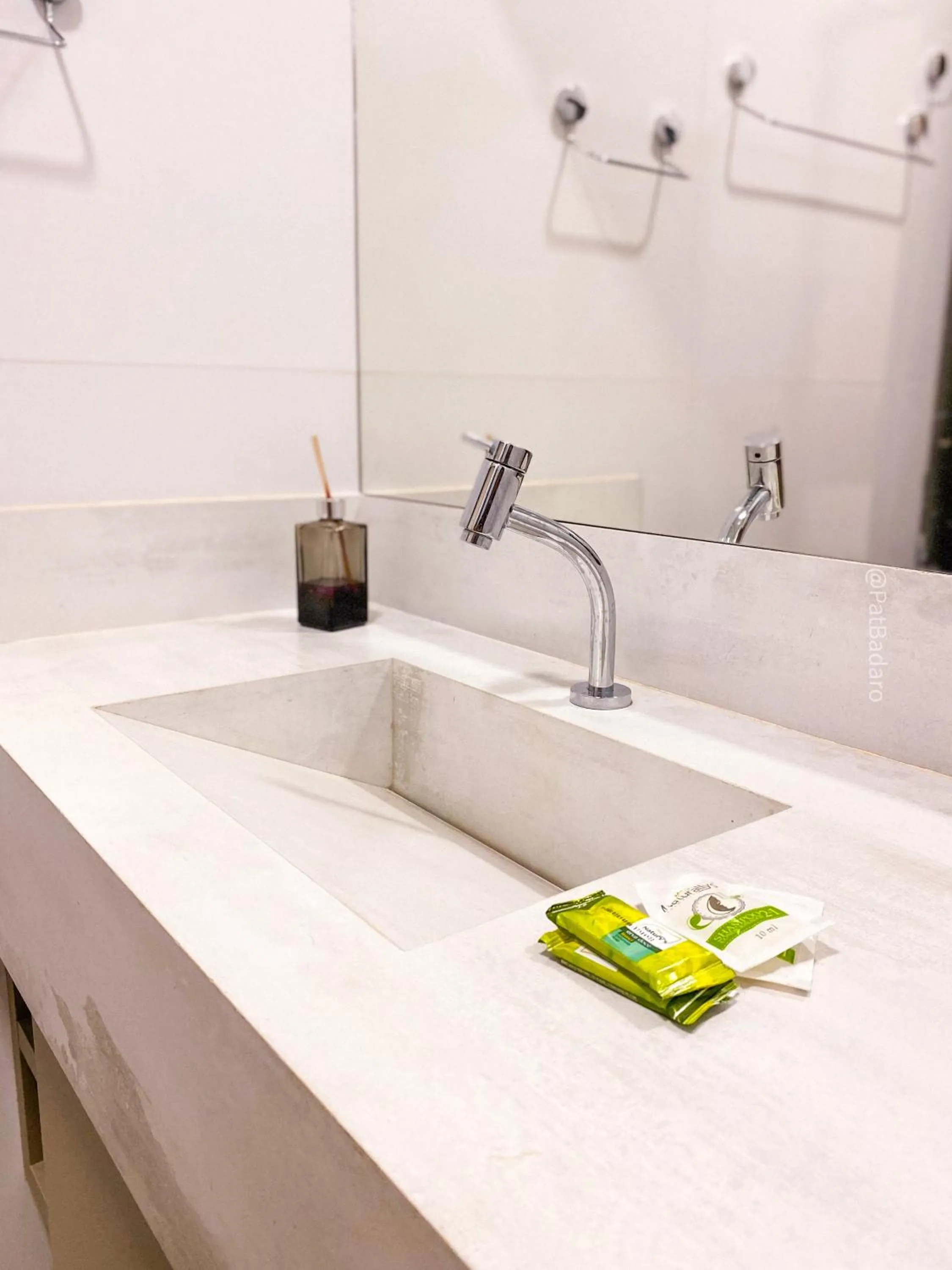 Bathroom in Pousada Reserva Central