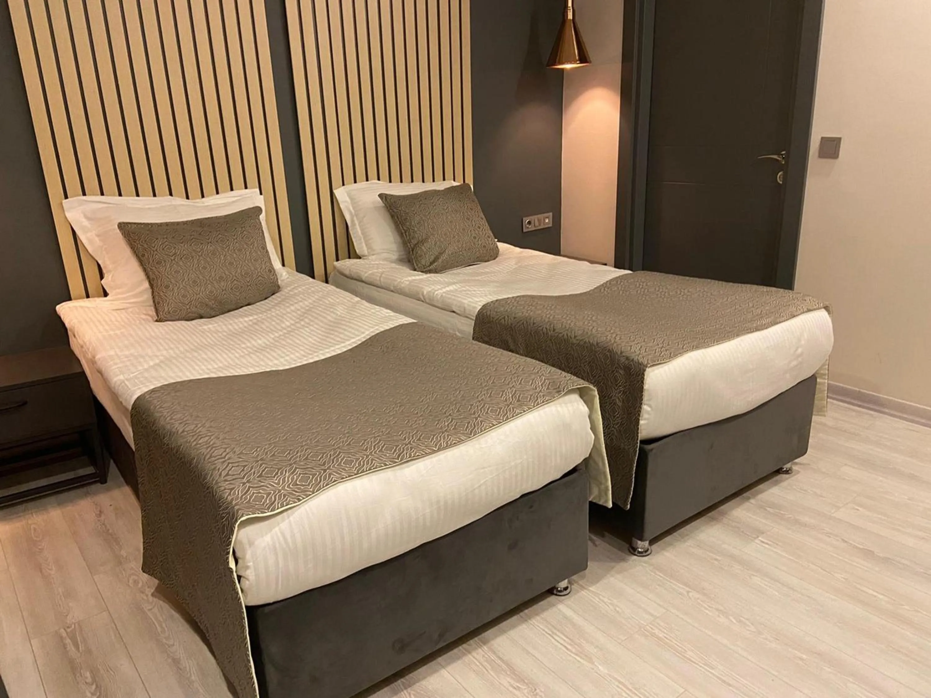 Bedroom, Bed in Antik Houses