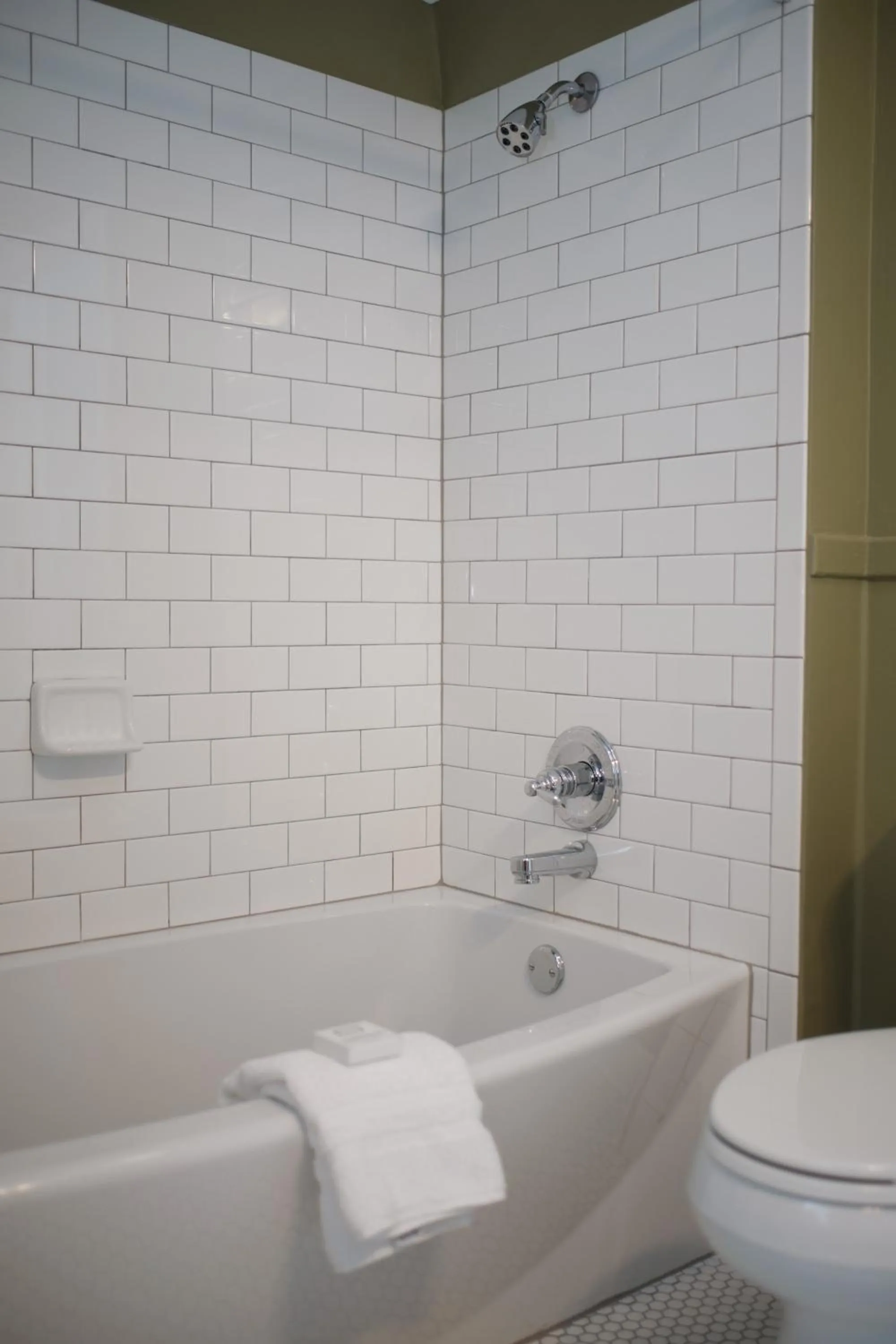 Shower in The Inn on Ferry Street