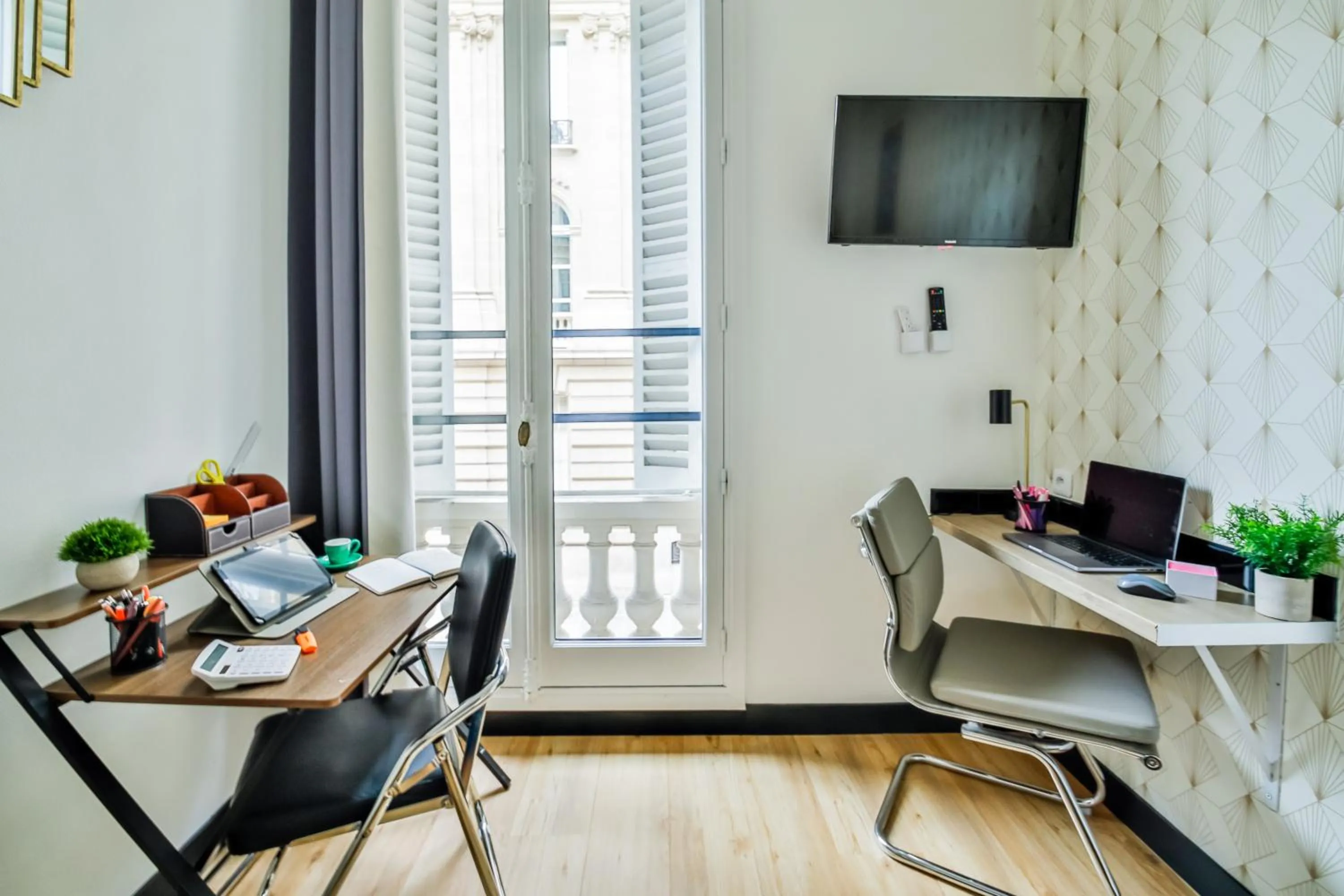 Seating area in WS Champs-Elysées - Colomb