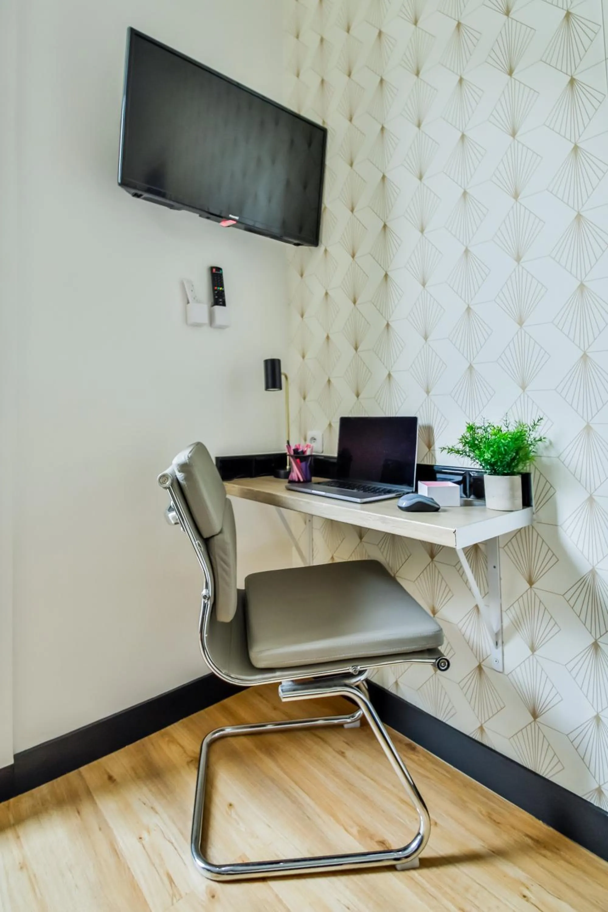 Seating area in WS Champs-Elysées - Colomb