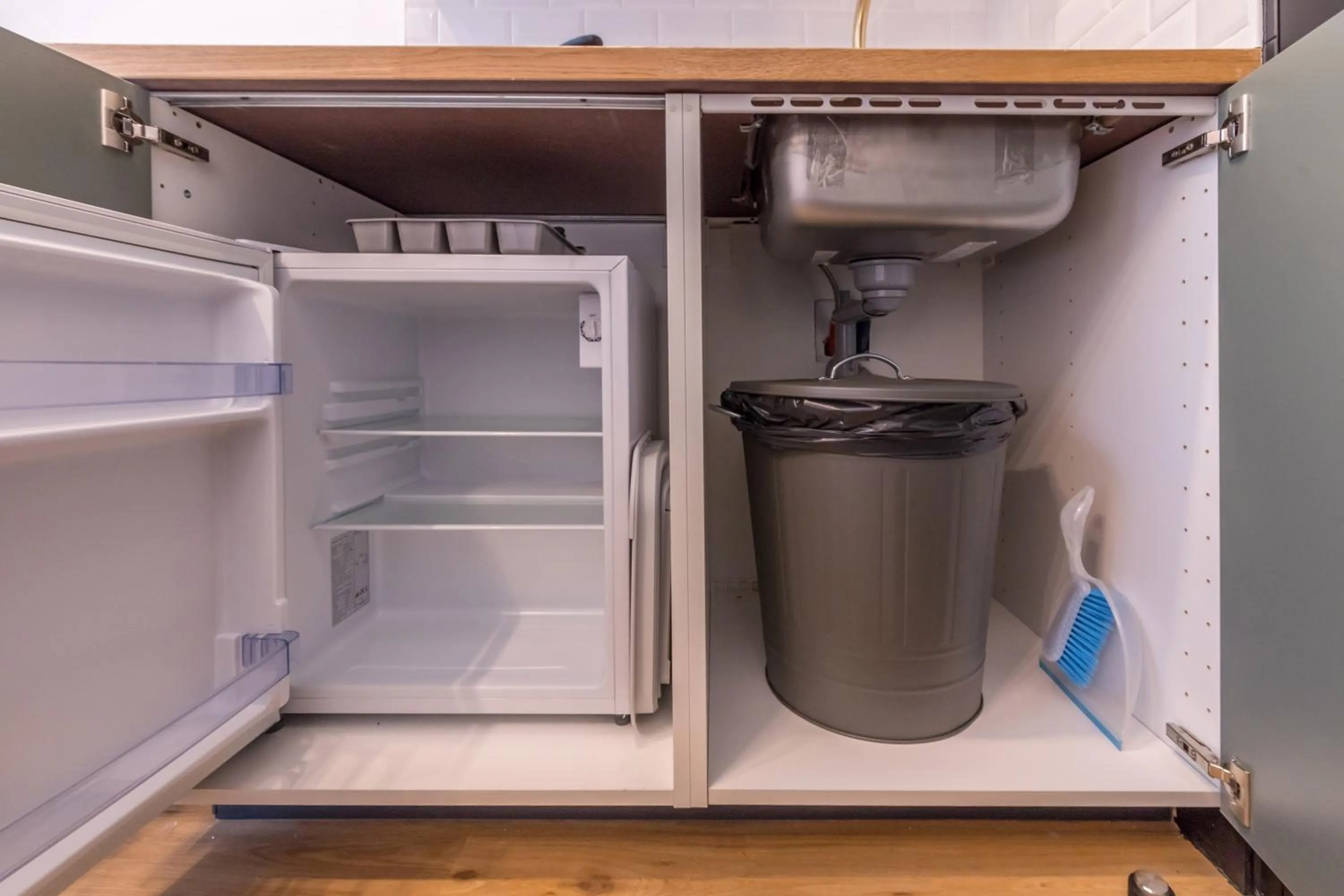 Kitchen or kitchenette in WS Champs-Elysées - Colomb